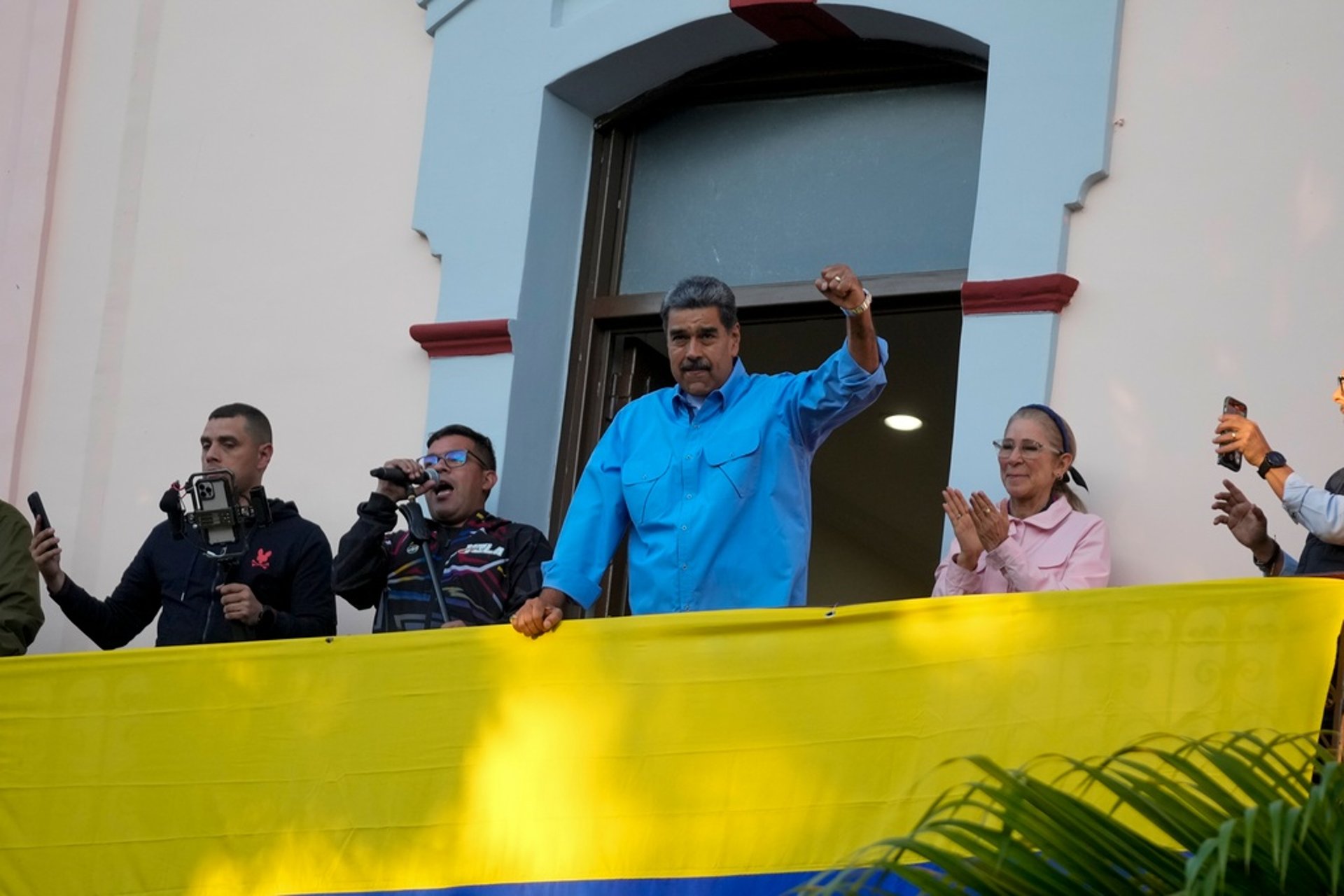 Maduro pressured to show election results