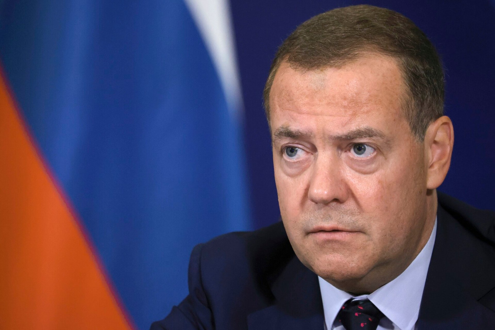 Medvedev: We Can Annihilate Kiev if We Want