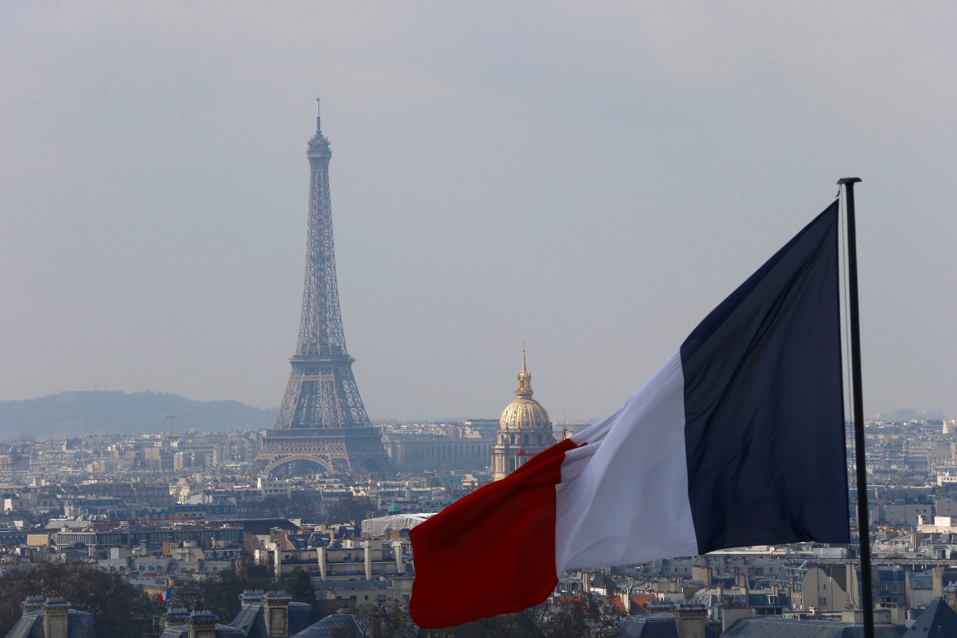 France's Credit Rating at Risk