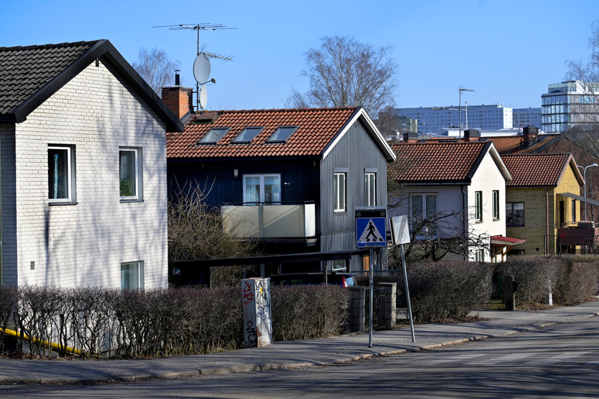 High pressure on the housing market this summer