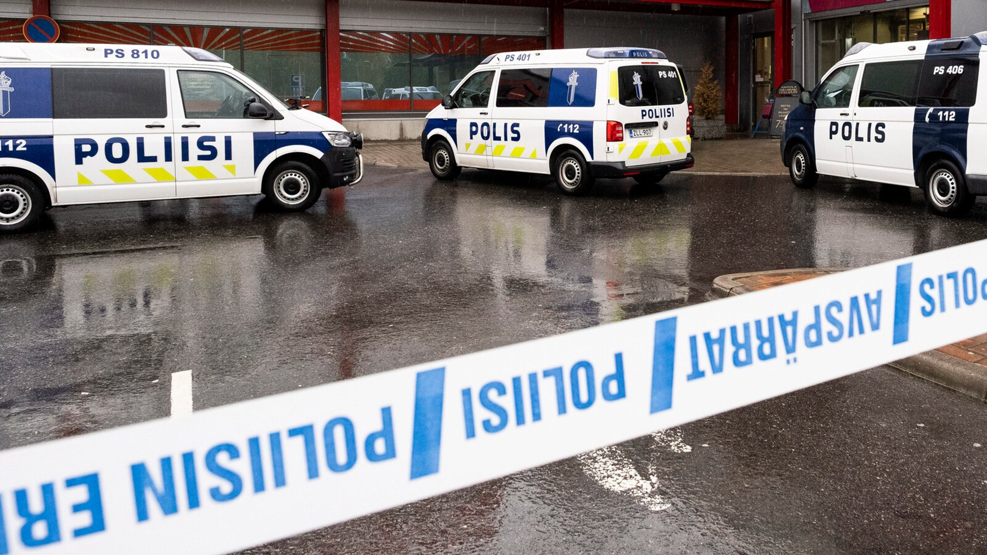 Multiple Swedes Detained in Finland