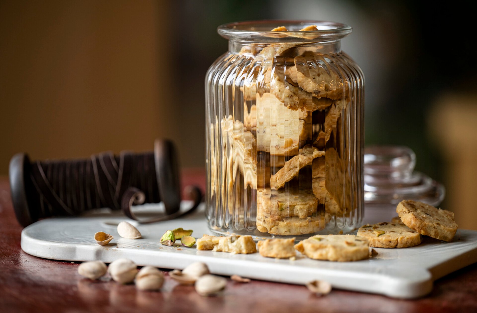 Two Seriously Injured by Poisonous Cookies