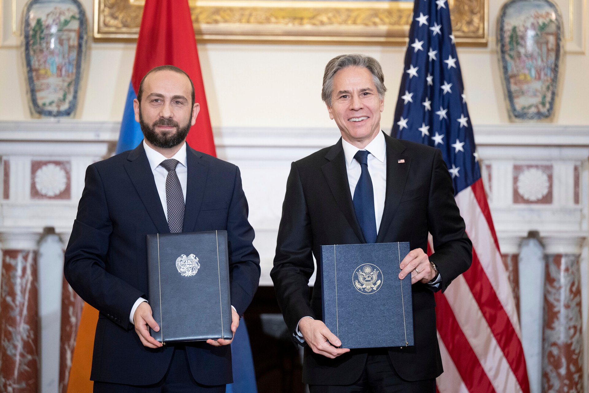 Security Pact Signed Between USA and Armenia