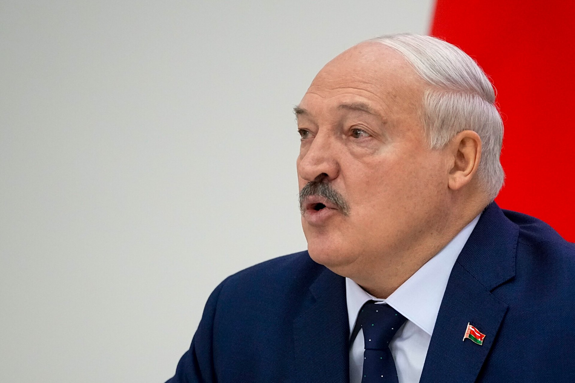 Belarus Offers to Host Ukraine-Russia Peace Talks with Global Leaders