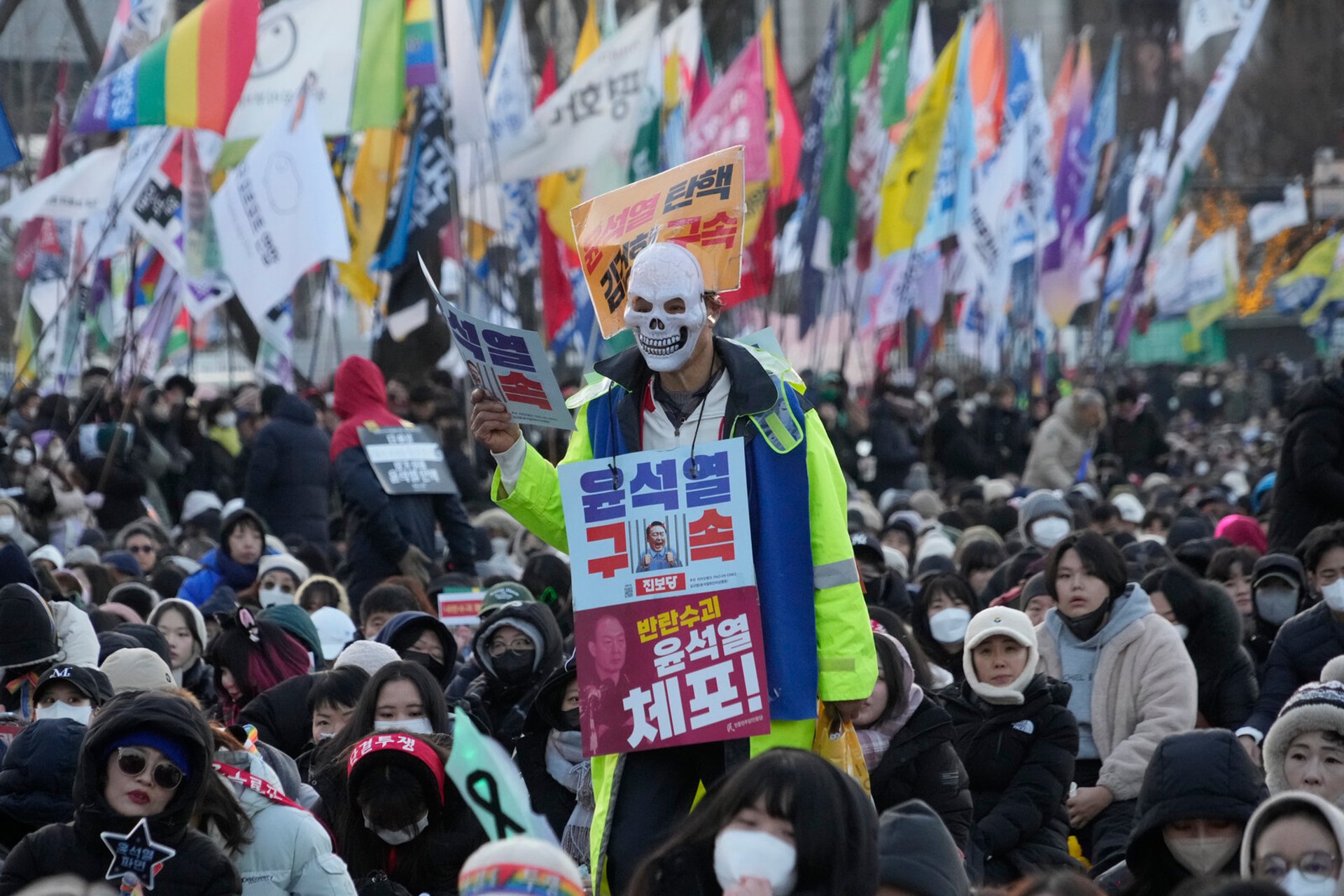 South Korea's ousted president refuses