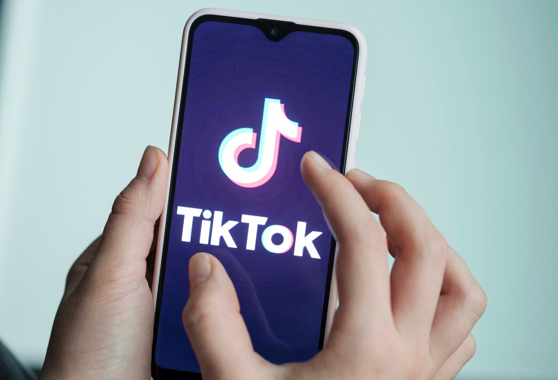 Tiktok scraps music venture