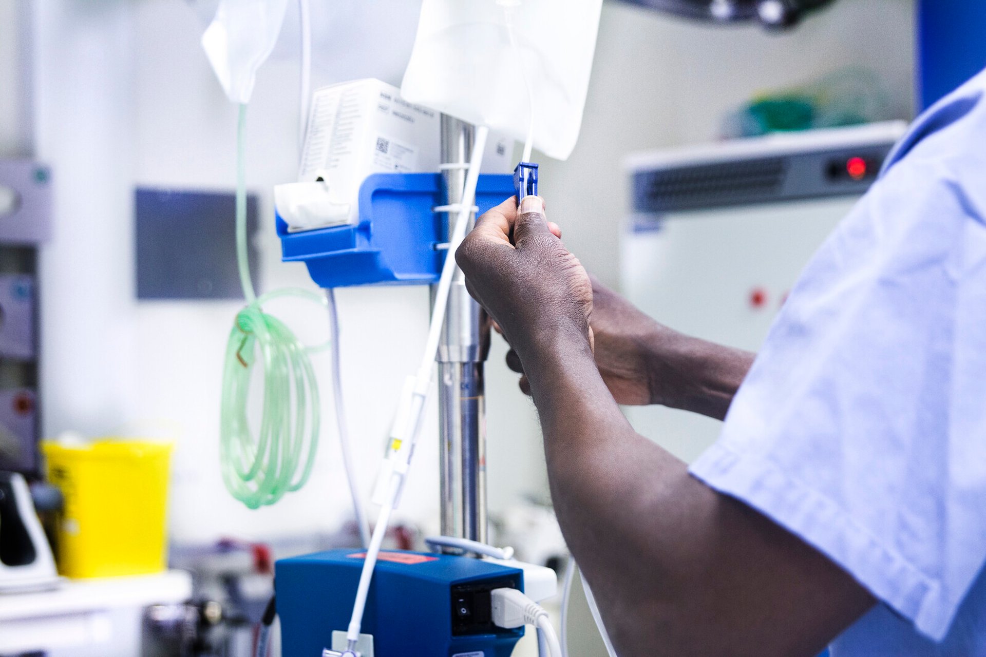 Global shortage of infusion fluids affects Swedish healthcare