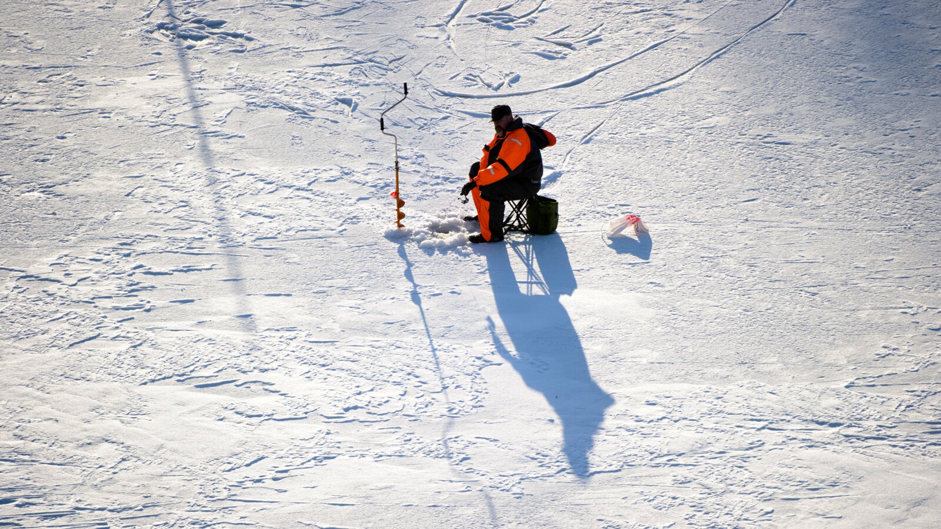 Swedish lake ice is becoming increasingly weaker