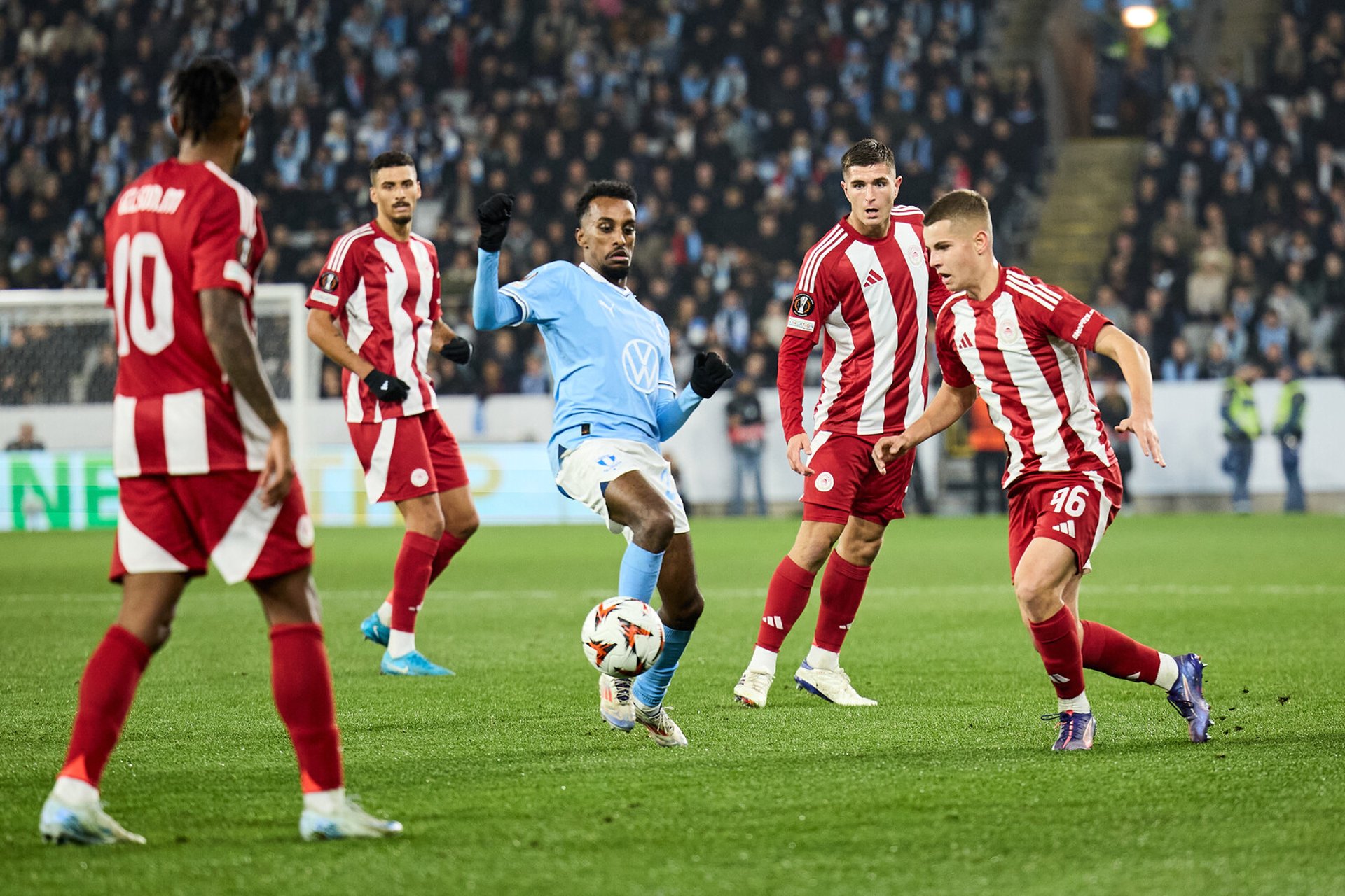 "Scandinavian-style" Olympiakos defeated MFF