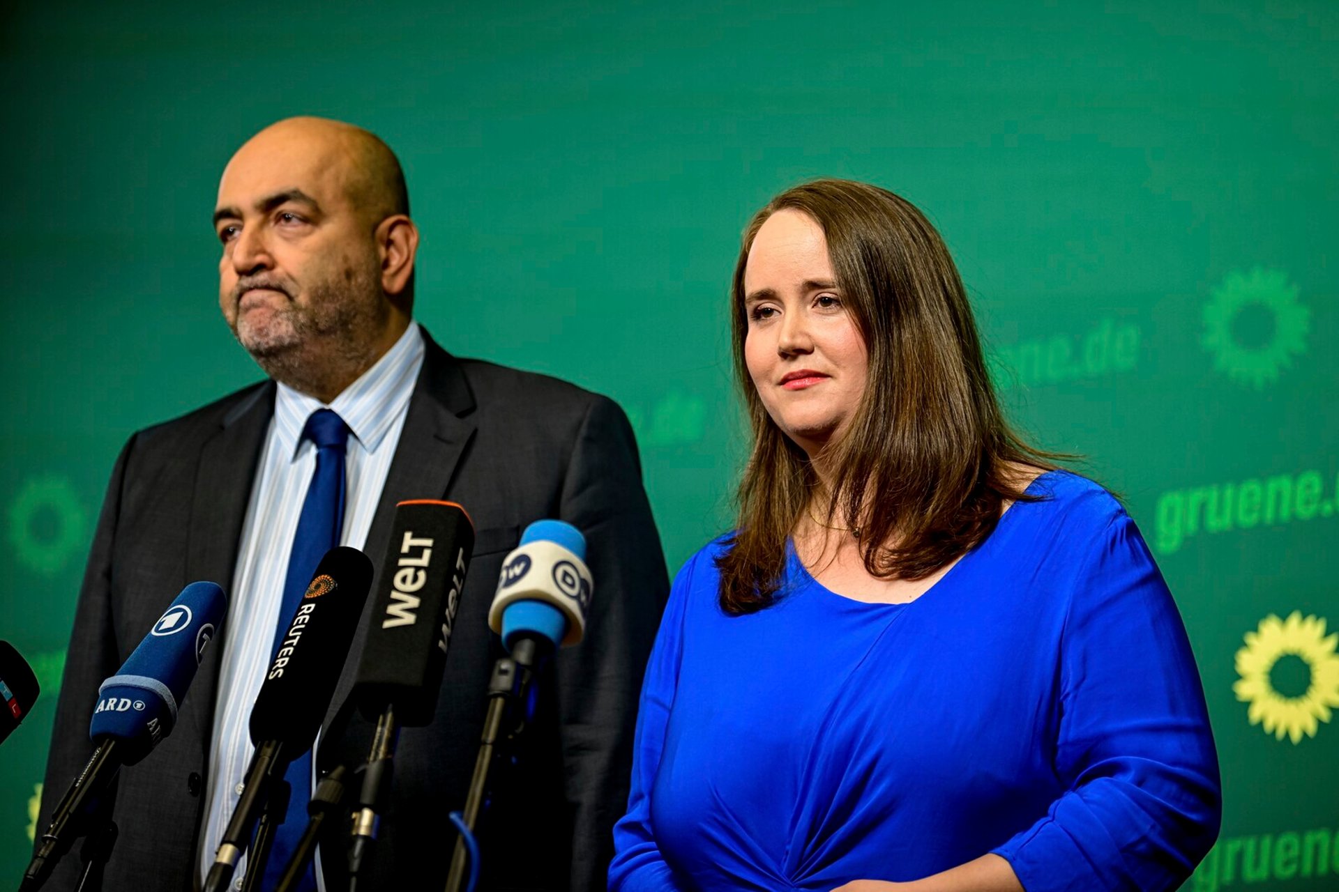 Green Party Leaders Step Down in Germany