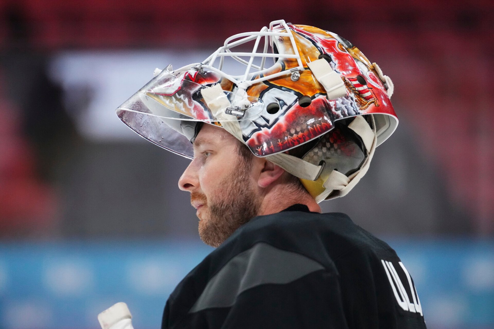 Swedish top goalie drives up NHL salaries