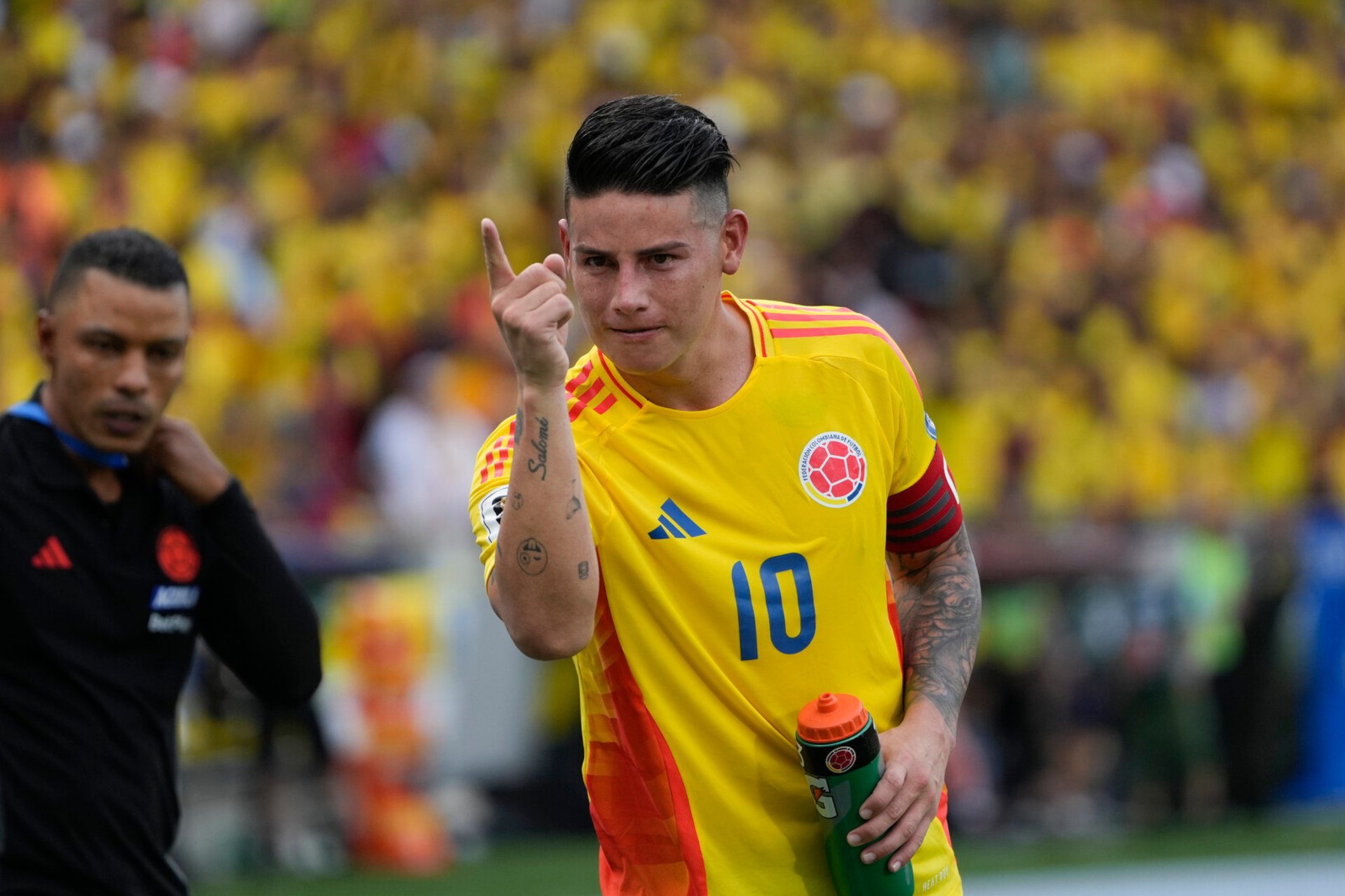 Colombia takes revenge on Argentina without Messi