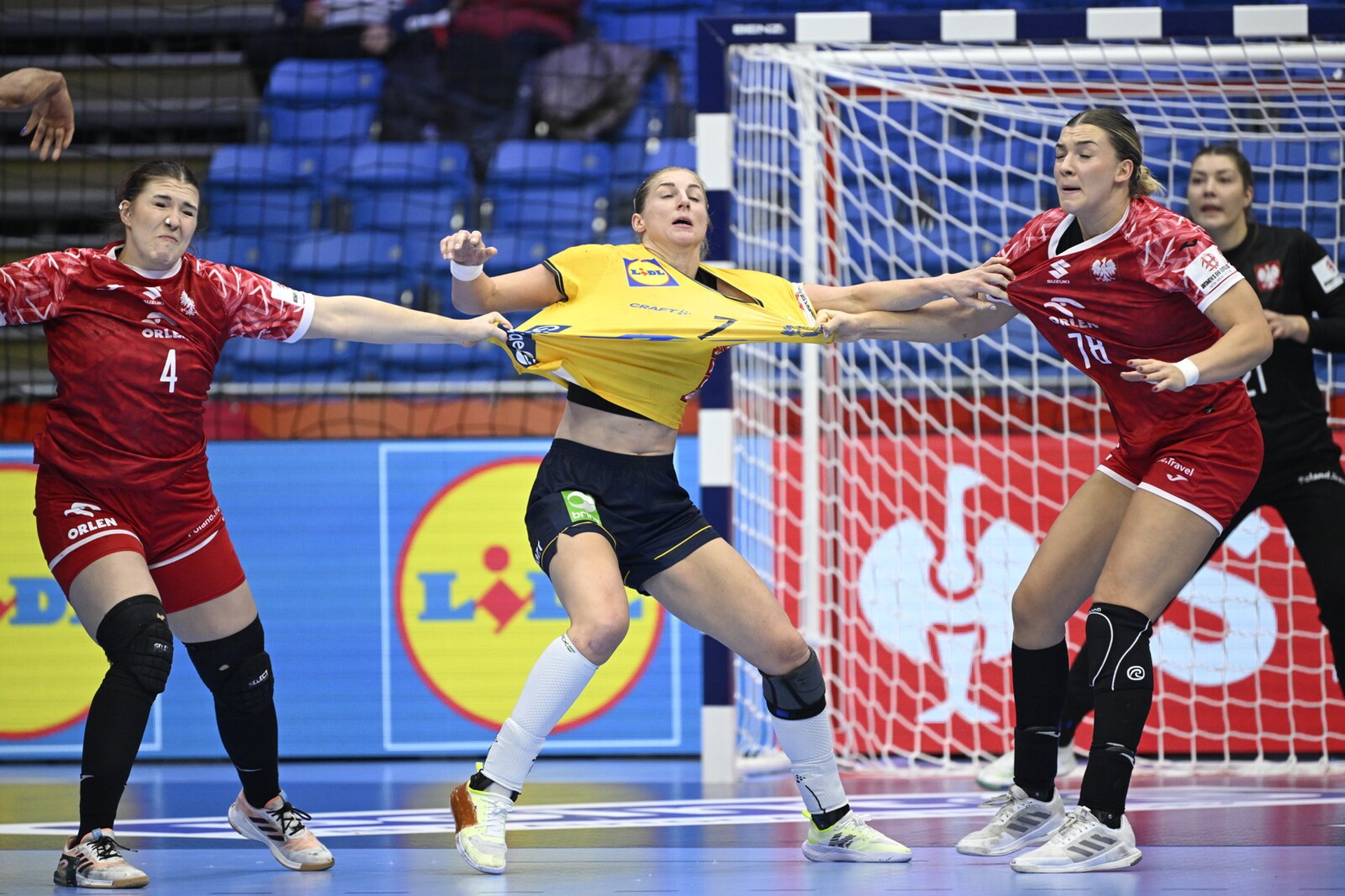 Swedish victory in the crucial match against Poland