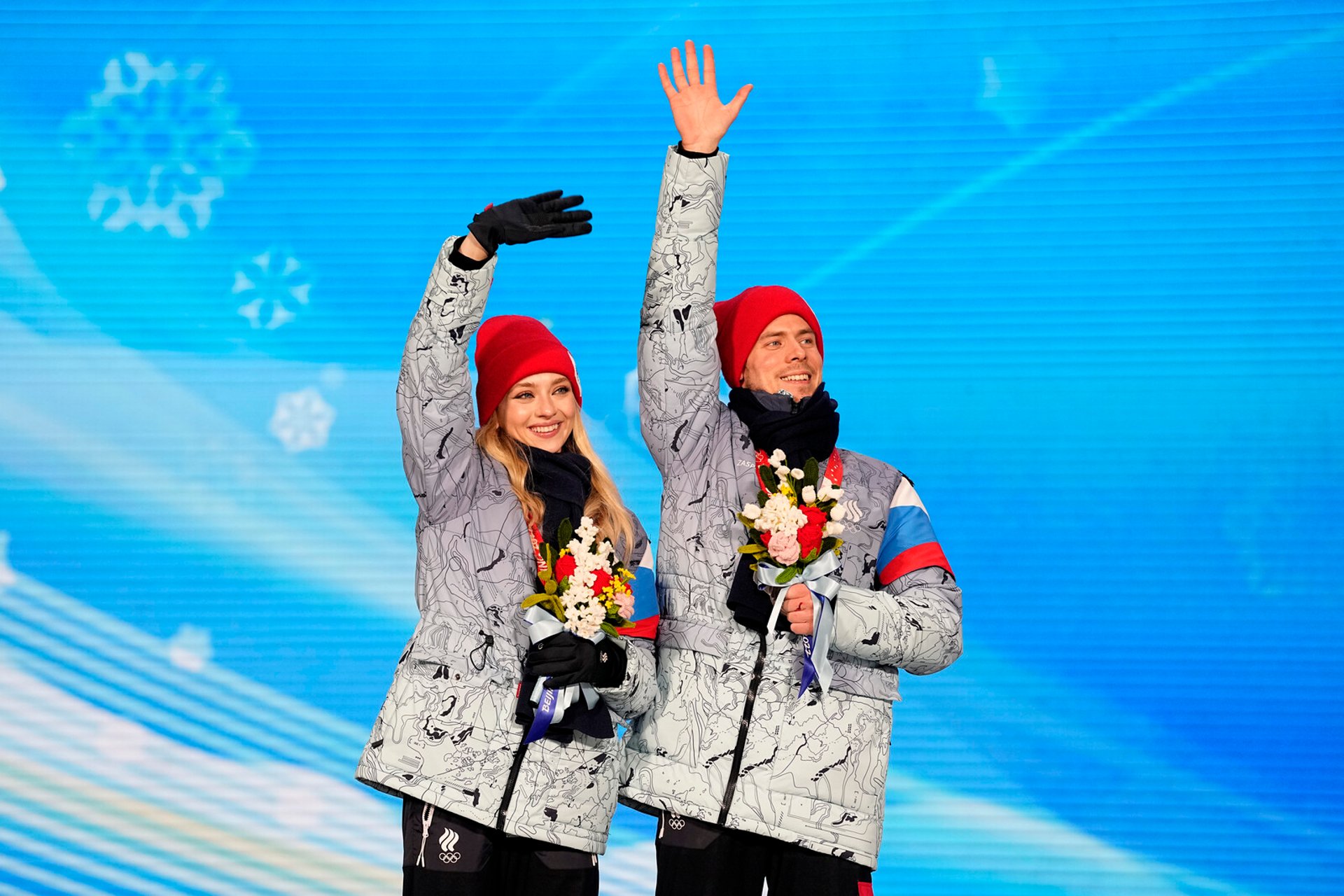 Opens the door for Russians in the Olympic Games