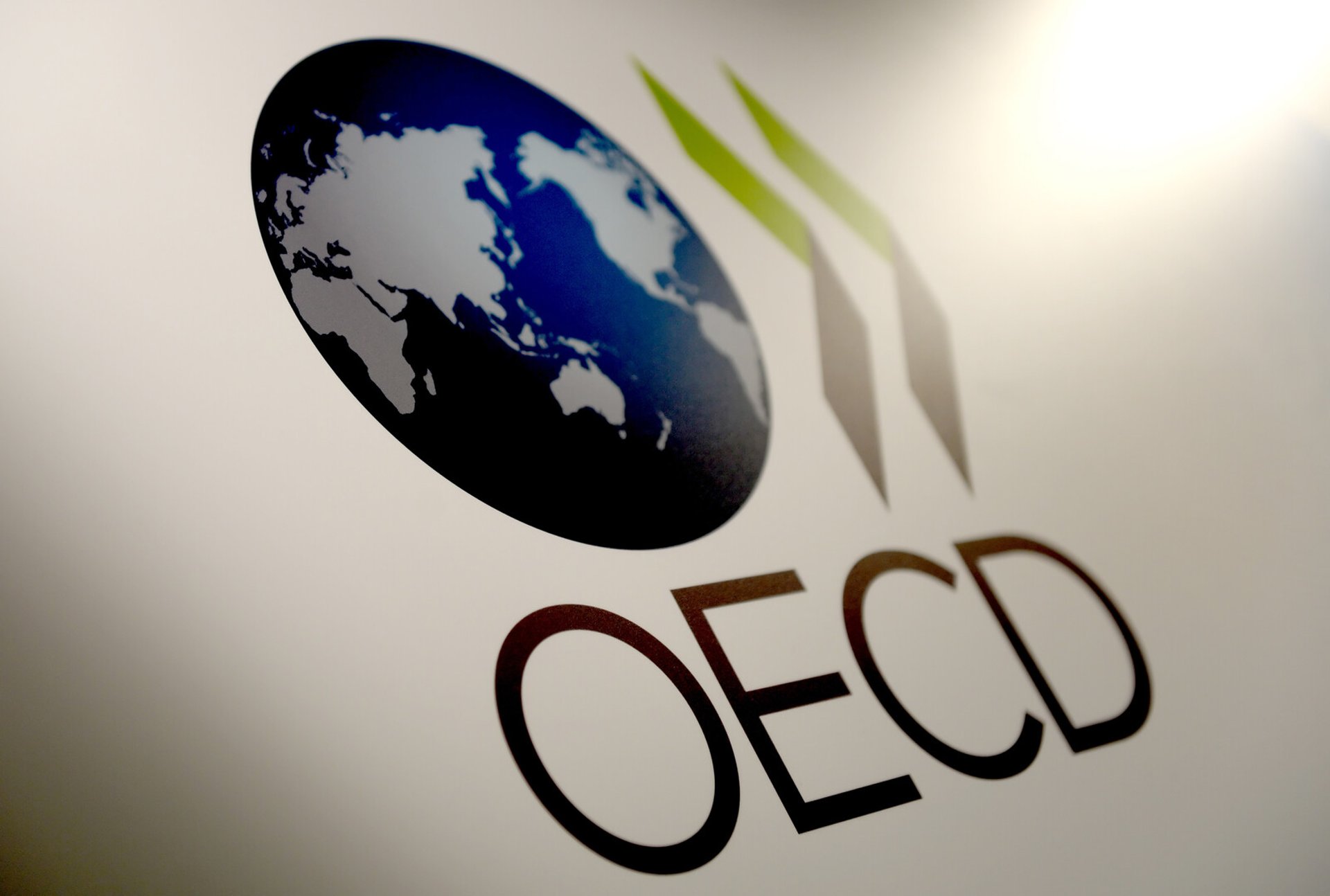 OECD Raises Growth Forecast