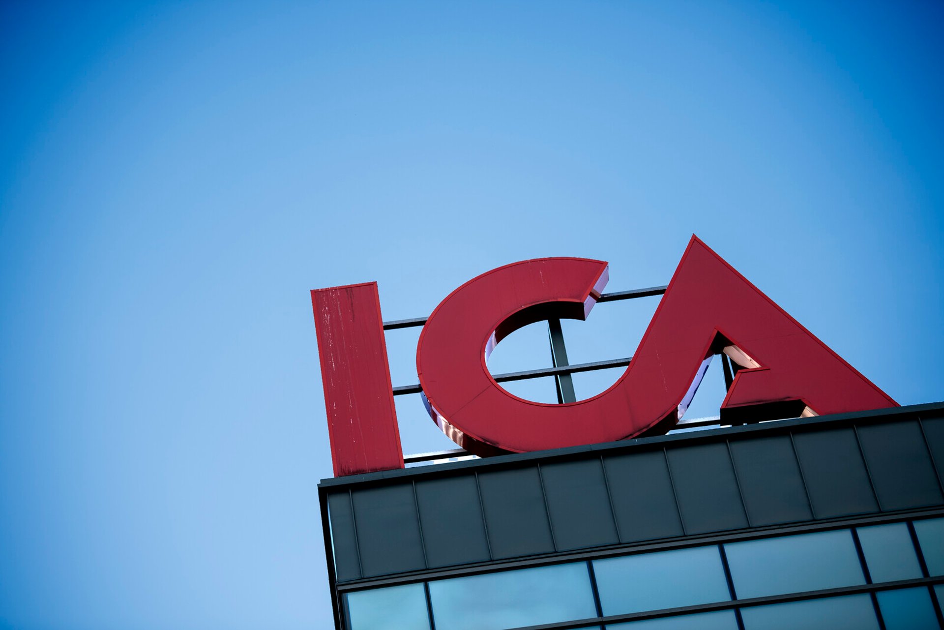 Ica Group Sells Rimi Baltic for €1.3B to Focus on Sweden