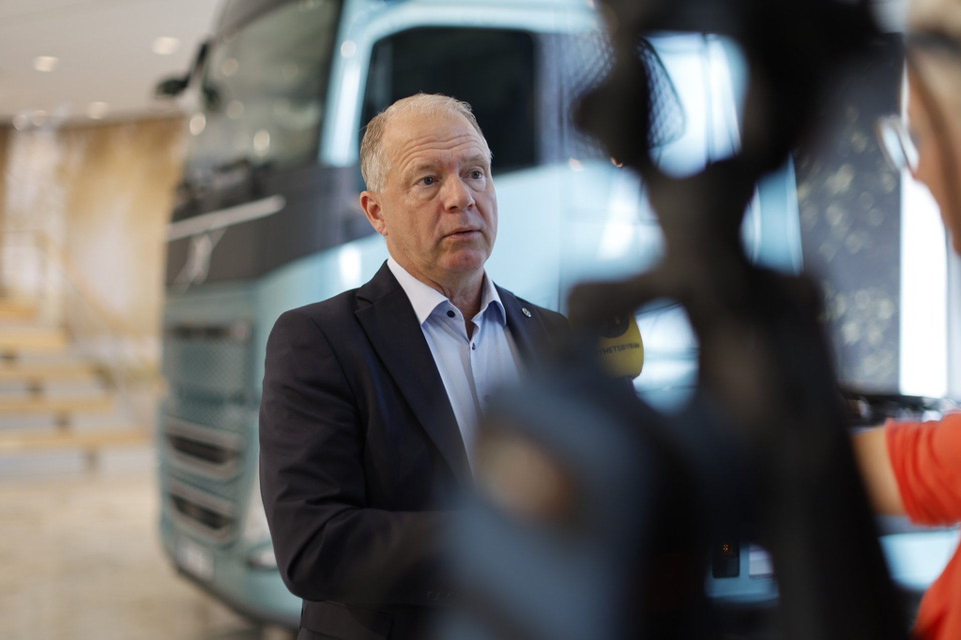 Volvo CEO on the competition: "The race is on"