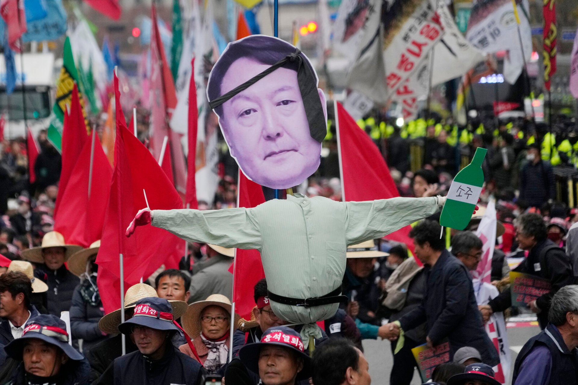 Protests in Seoul – President