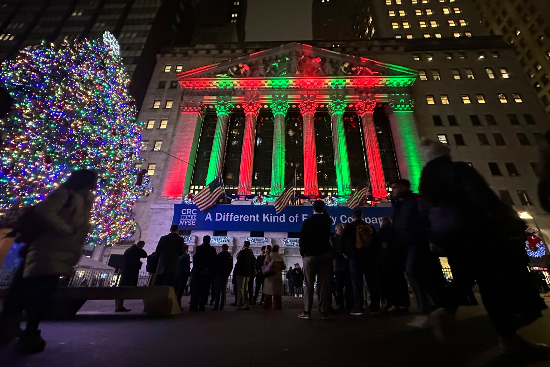 Upwards in Christmas Sales on Wall Street