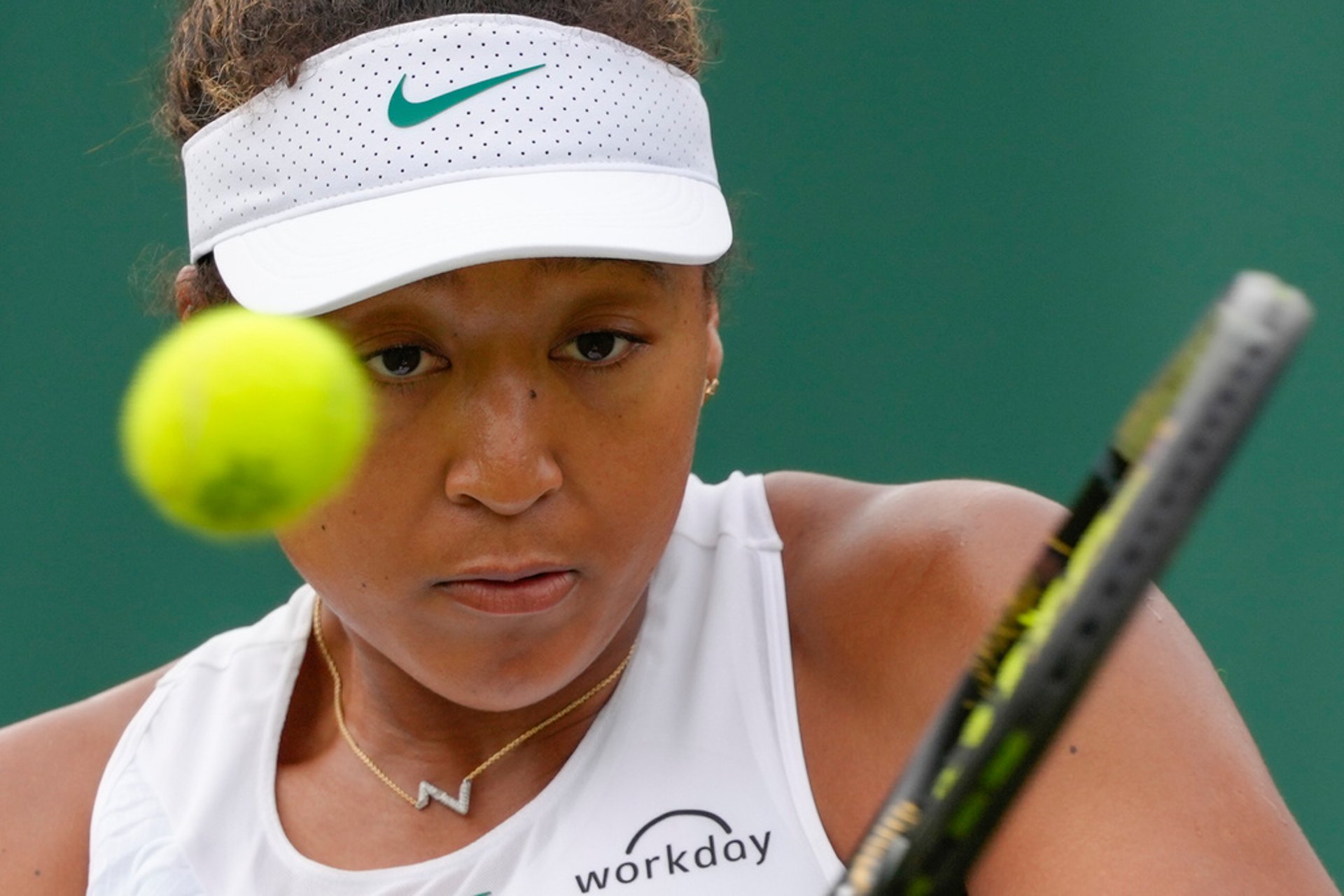 Osaka knocked out in Wimbledon comeback