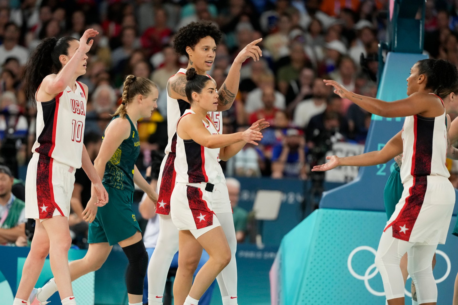 

Guide: The Basketball Final Concludes the Olympic Games