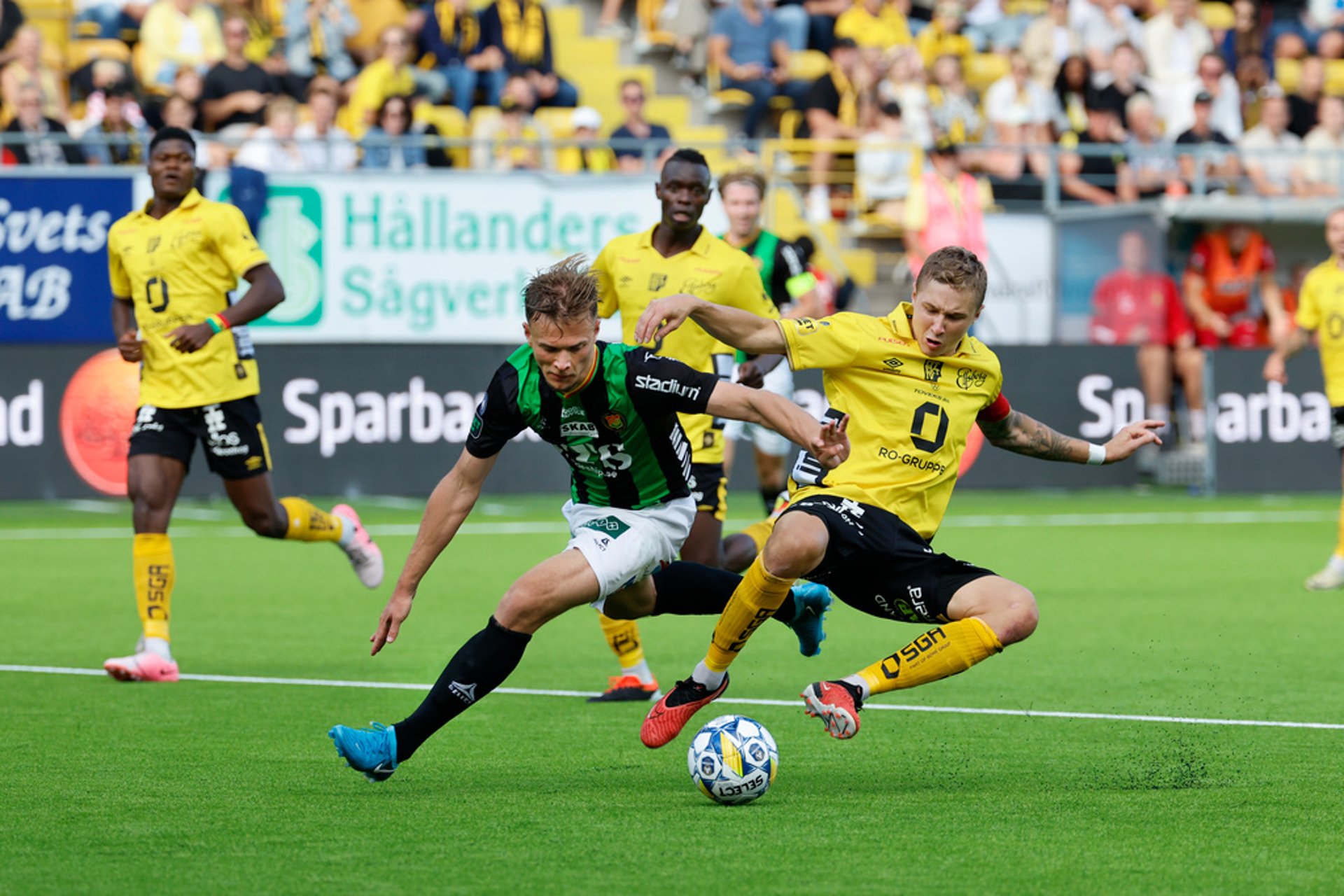 Red again, Elfsborg - "very good training"