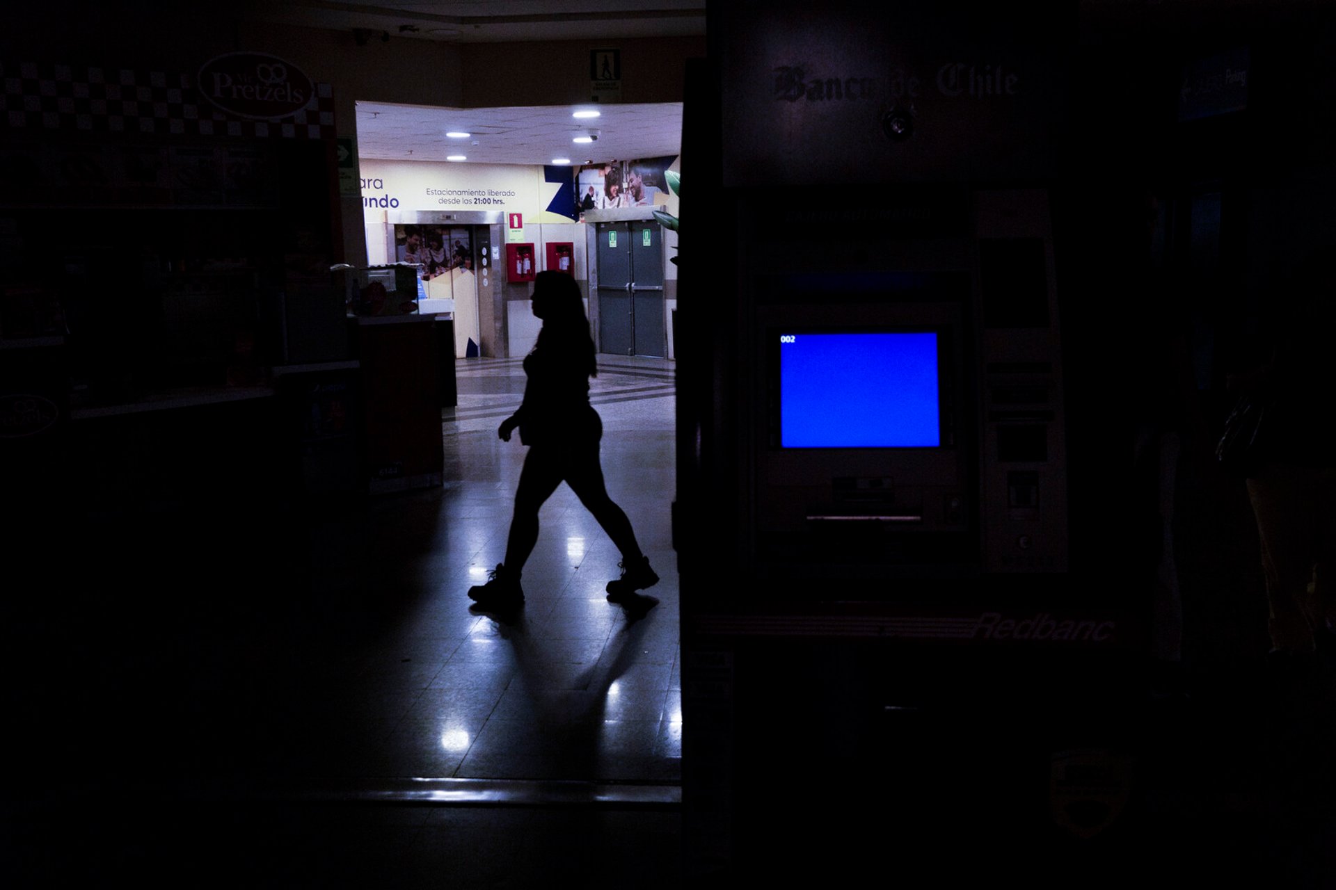 Curfew in Chile - Power Outage