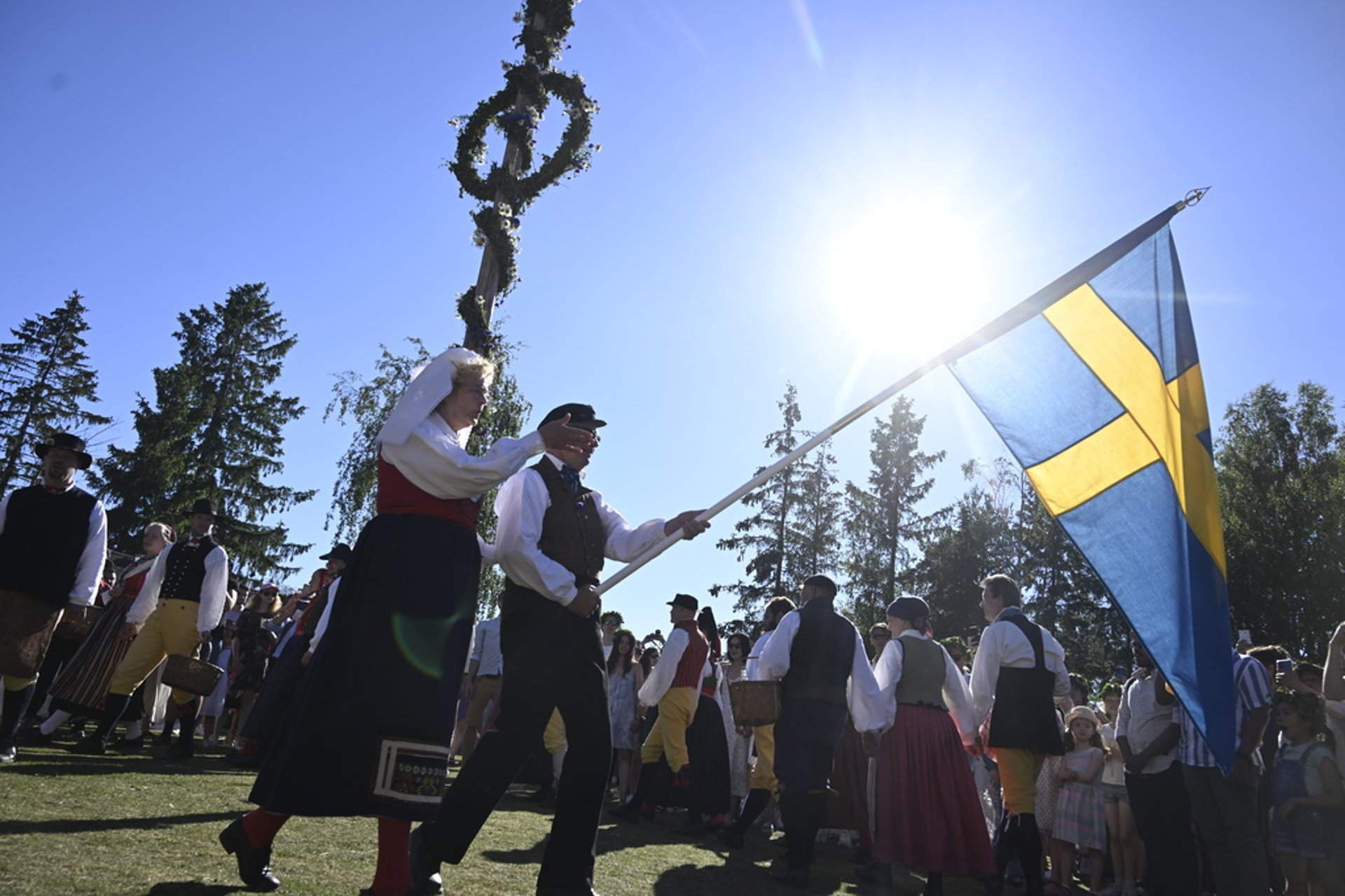 Sun in sight for Midsummer