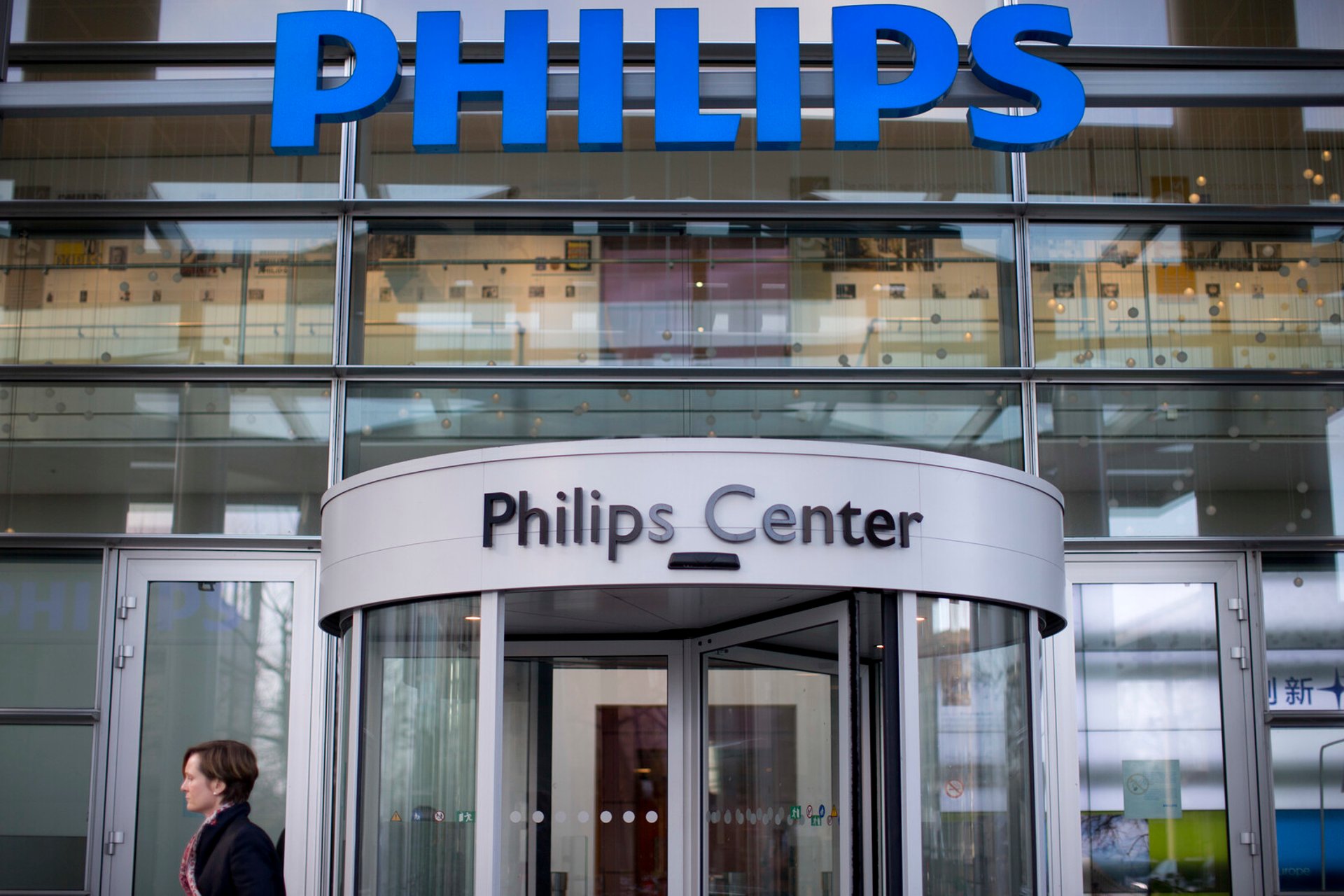 Philips pressured by decreased demand