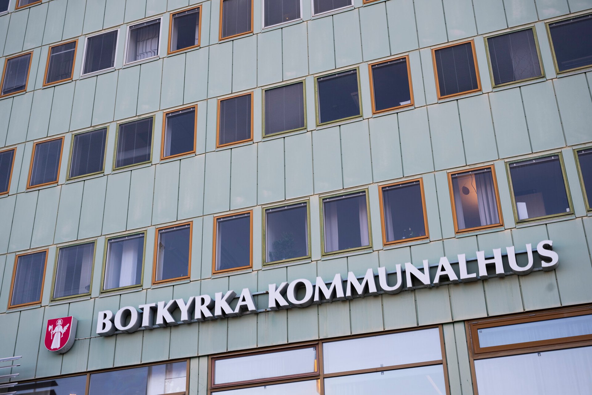 Botkyrka Demands Answers on Grants