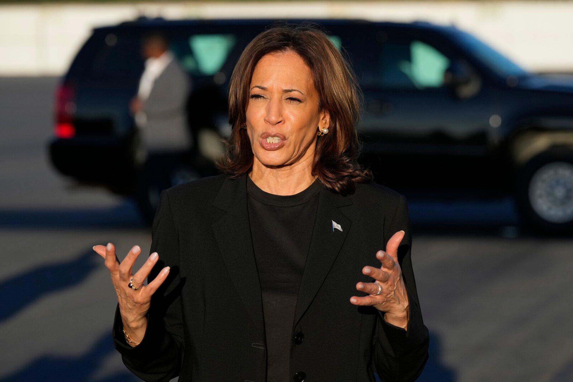 Harris: Not easing the pressure for a ceasefire