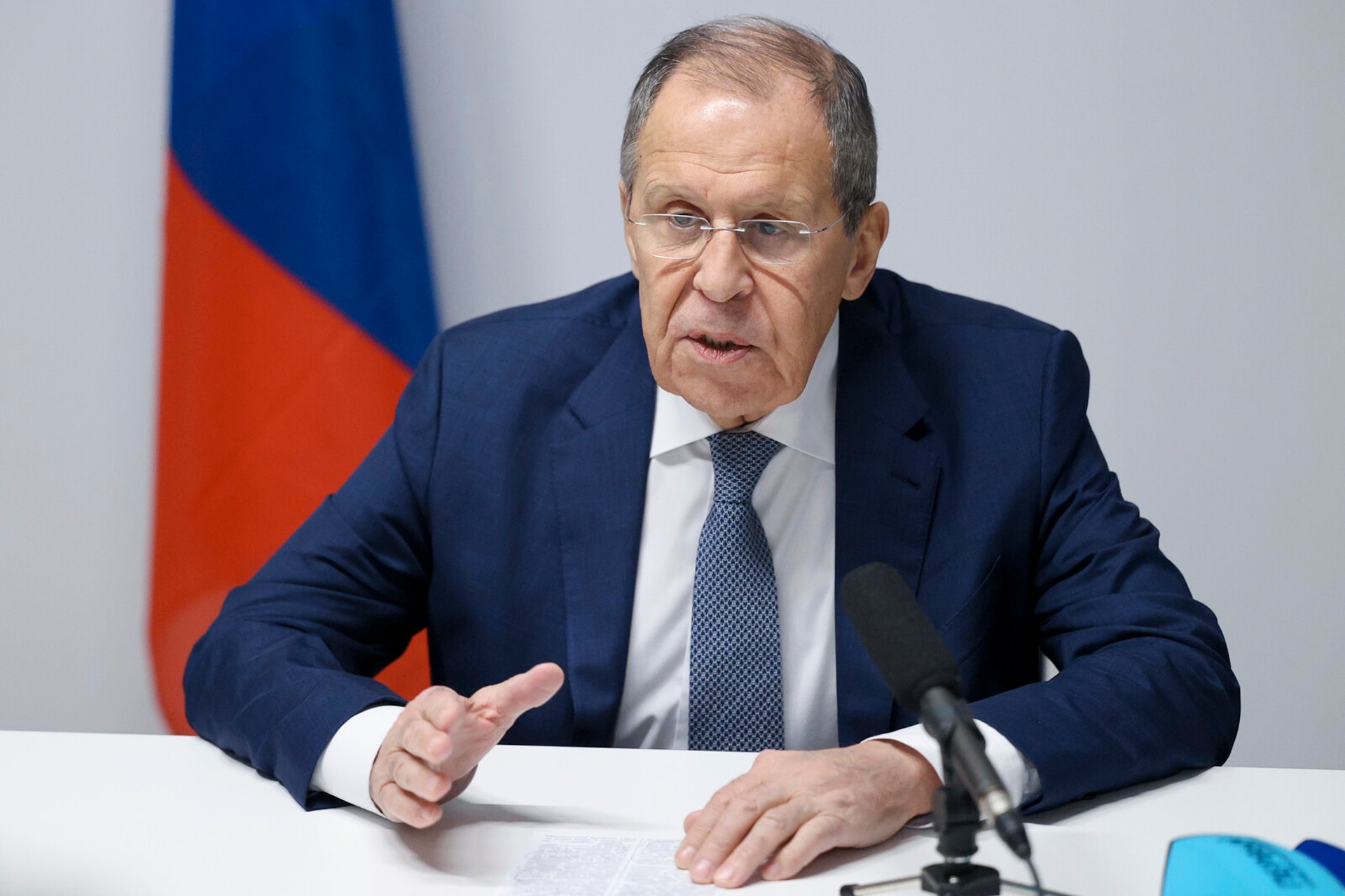 Lavrov: "Ready to use all means"