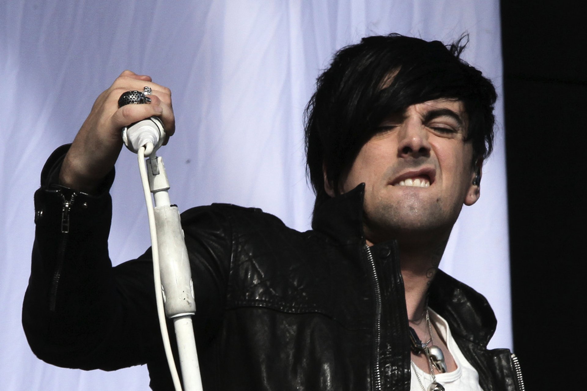 Lostprophets Singer Attacked with Sharpened Toilet Brush