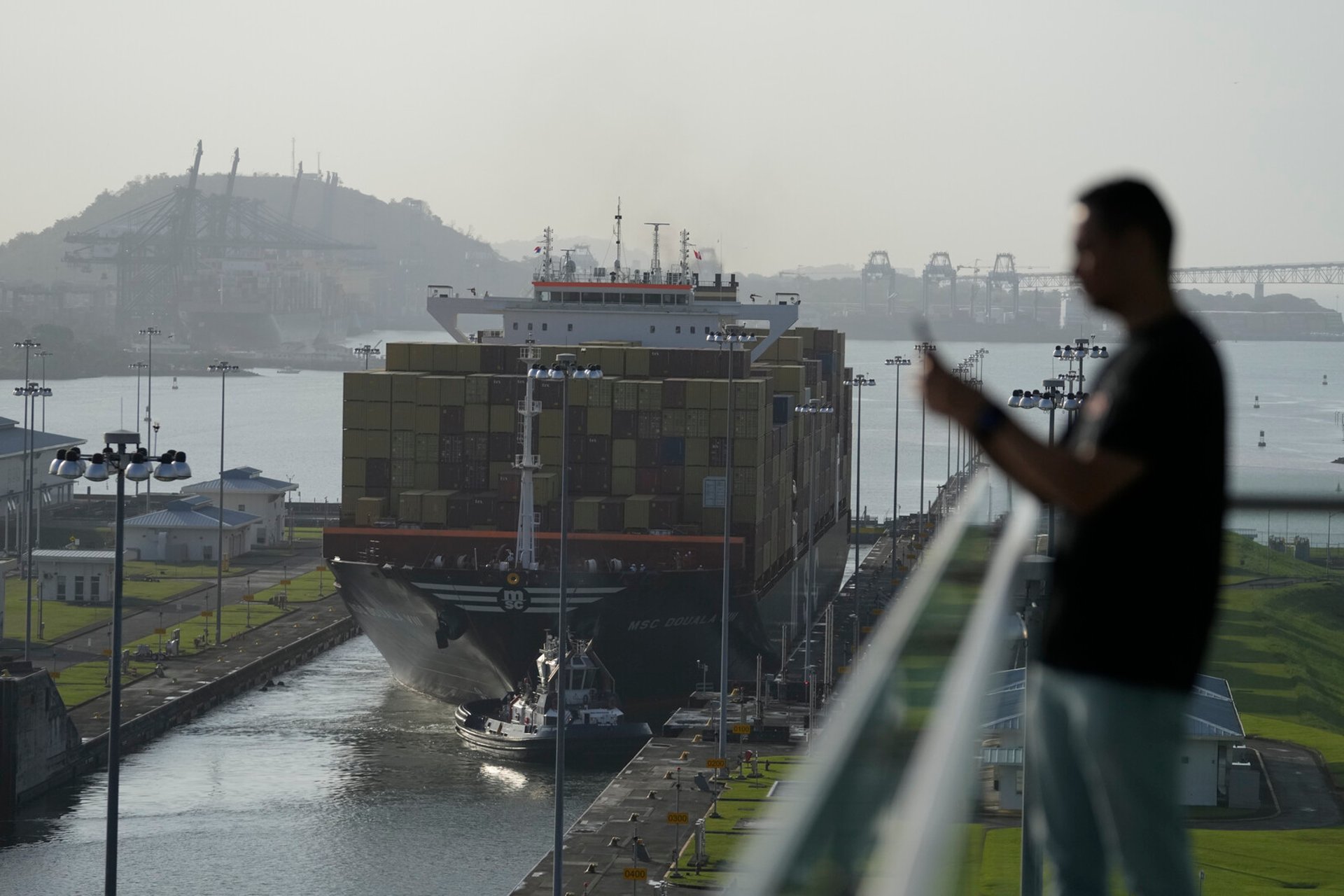 US Consortium Acquires Key Panama Canal Ports in $19B Deal