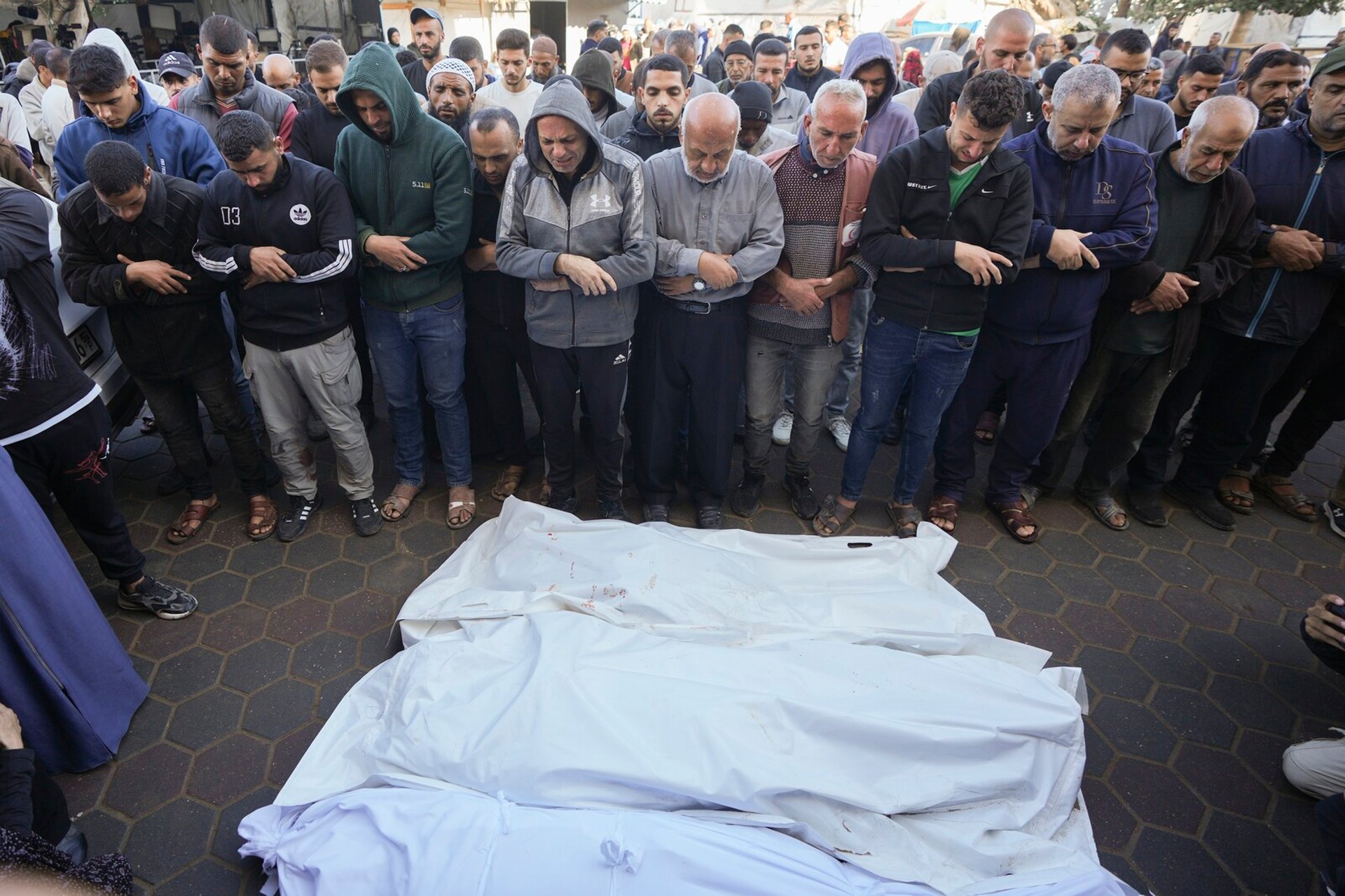 Over 100 dead in Israeli attacks