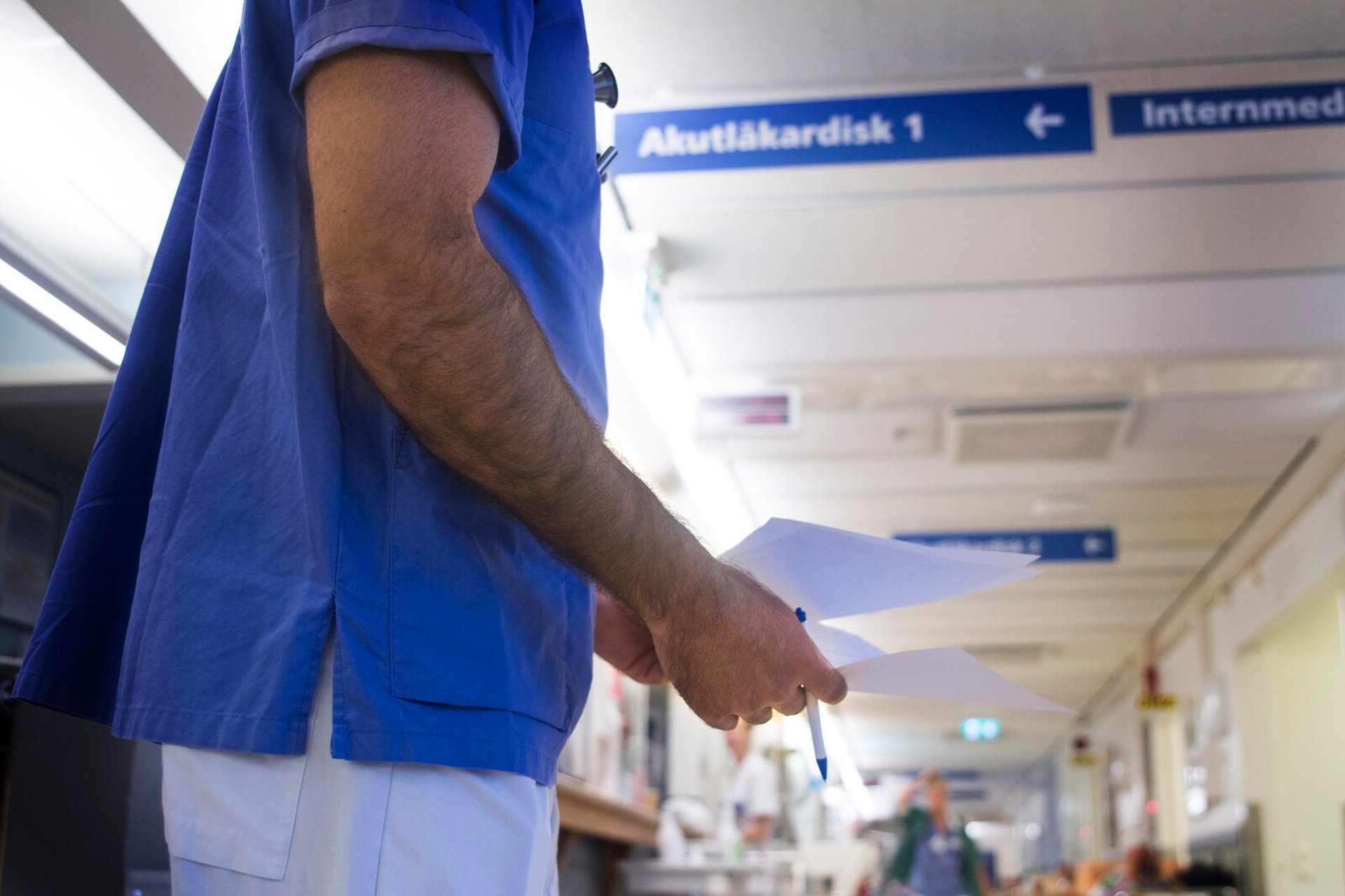 Swedish Doctors Face Burnout: 7.5 Million Overtime Hours Unpaid