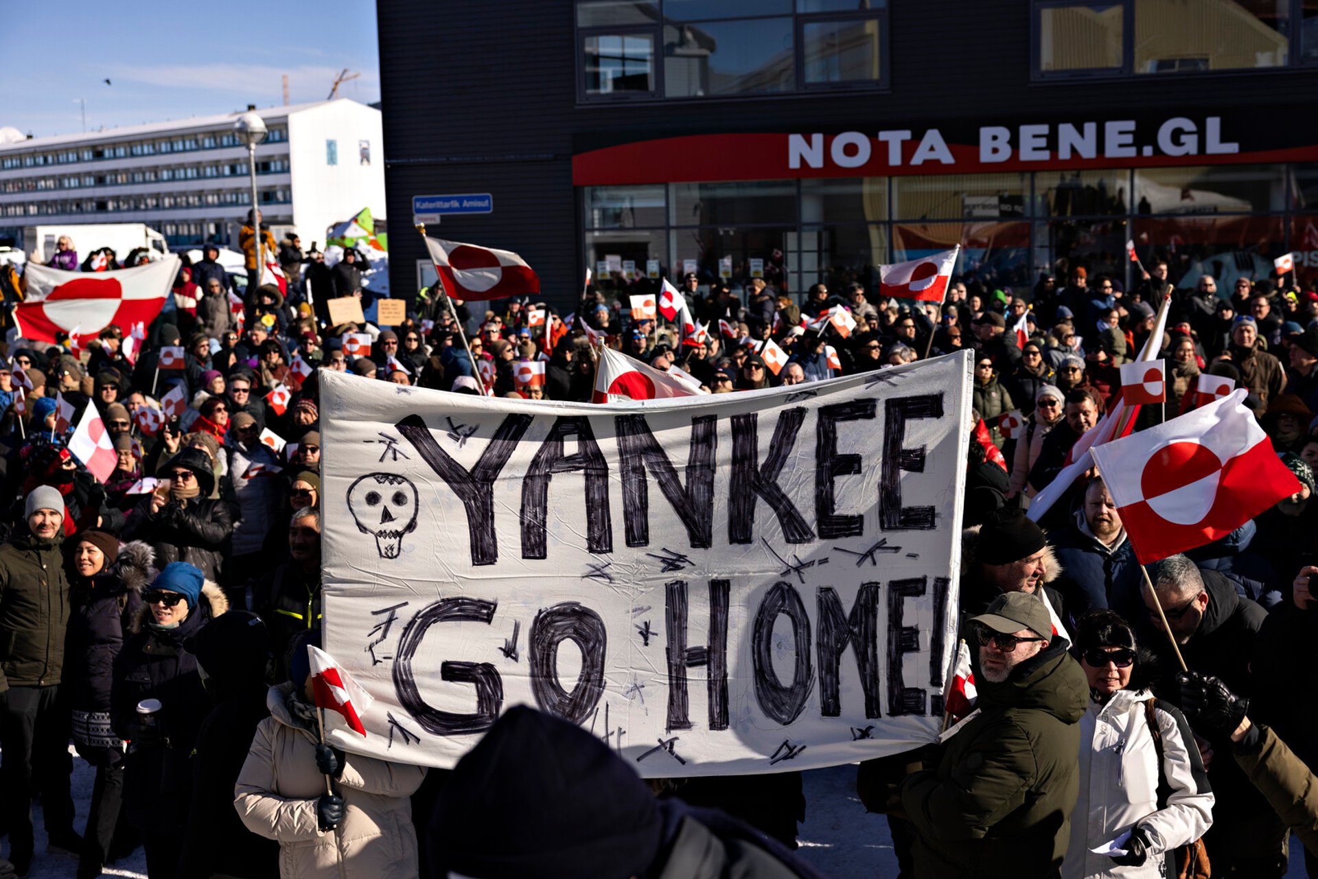 Large demonstrations against Trump on Greenland