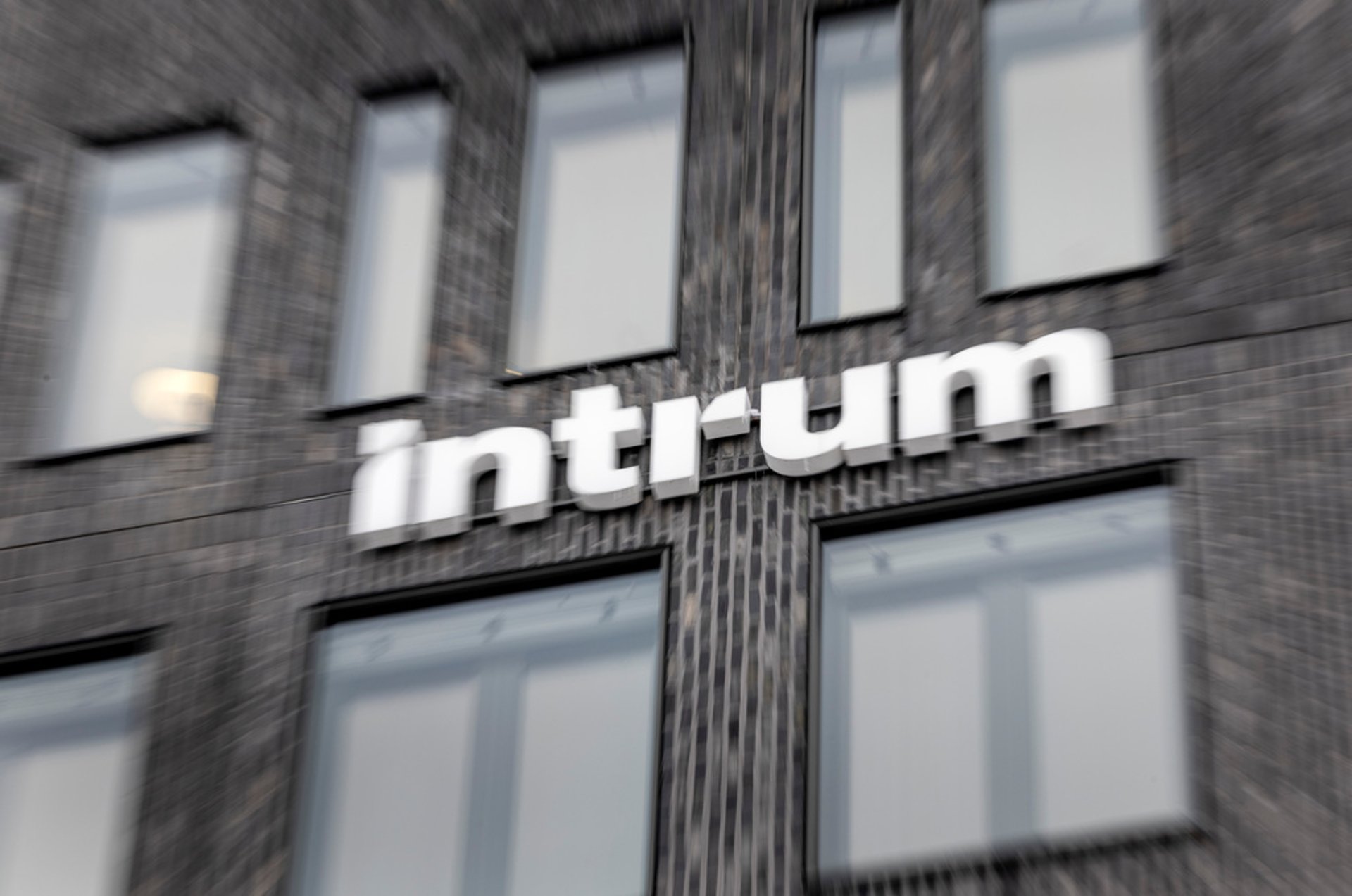 Bondholders want to stop Intrum's loan plan