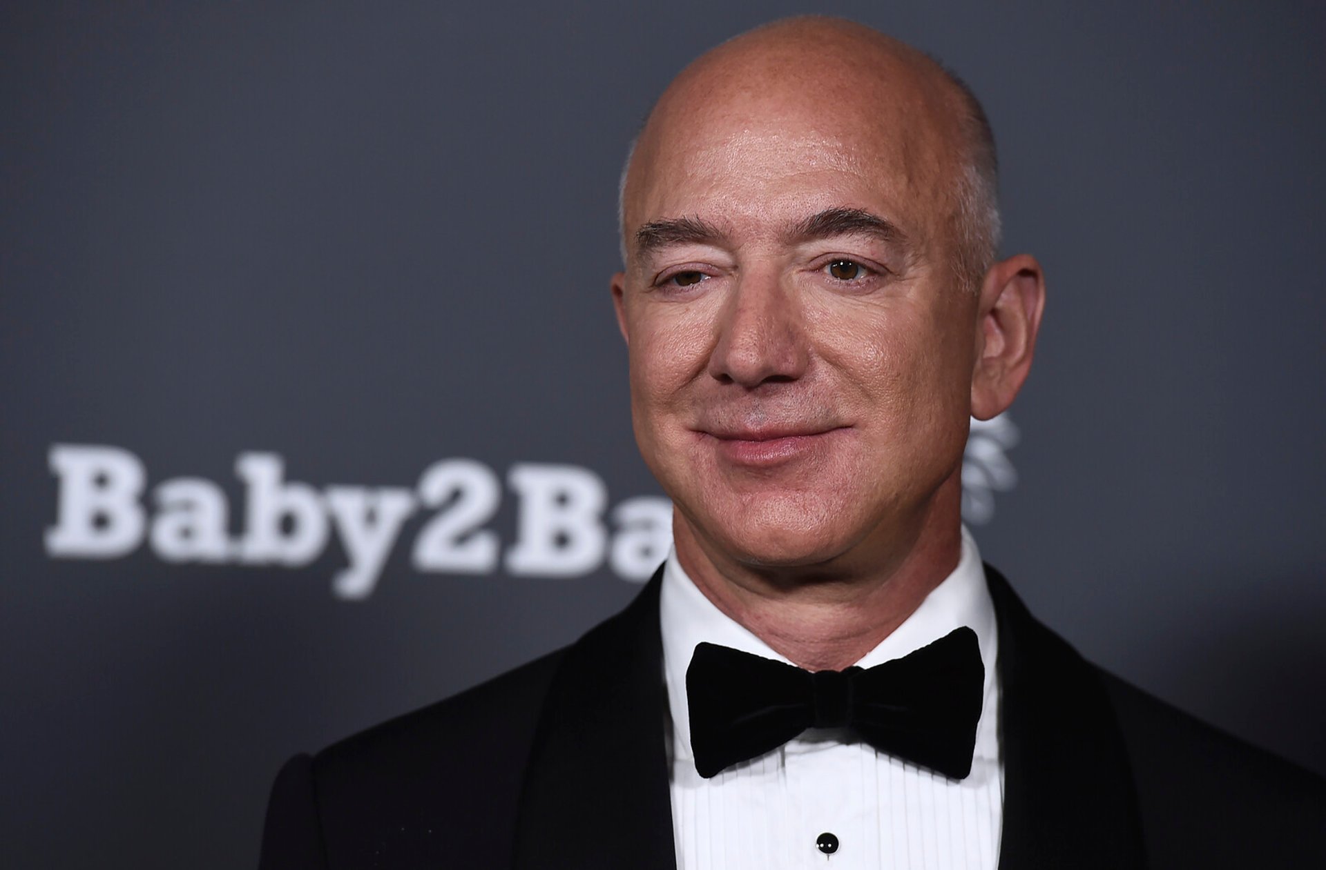 Anger after Bezos' announcement about Washington Post