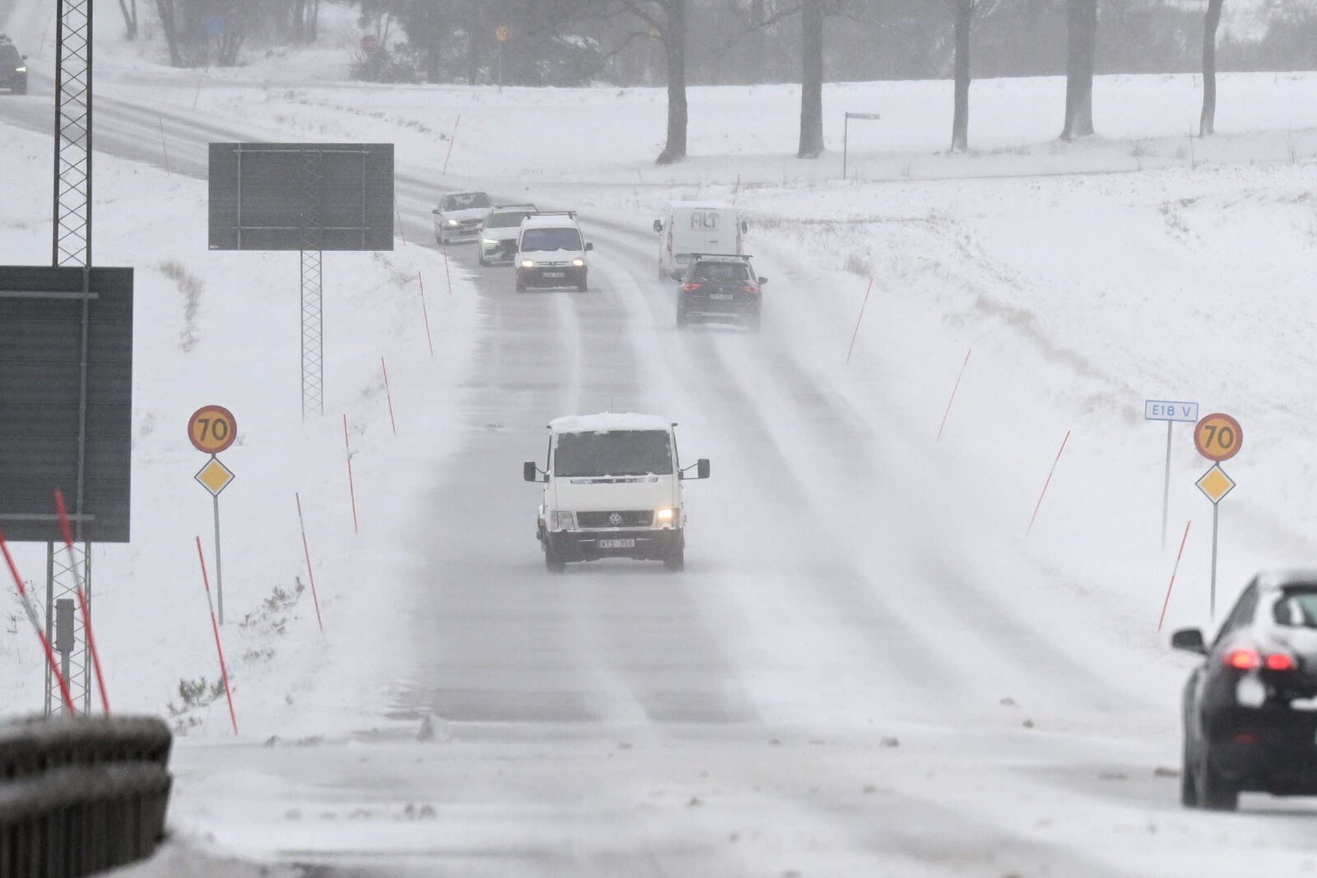 Snowstorm approaching – snowplows on standby on Gotland