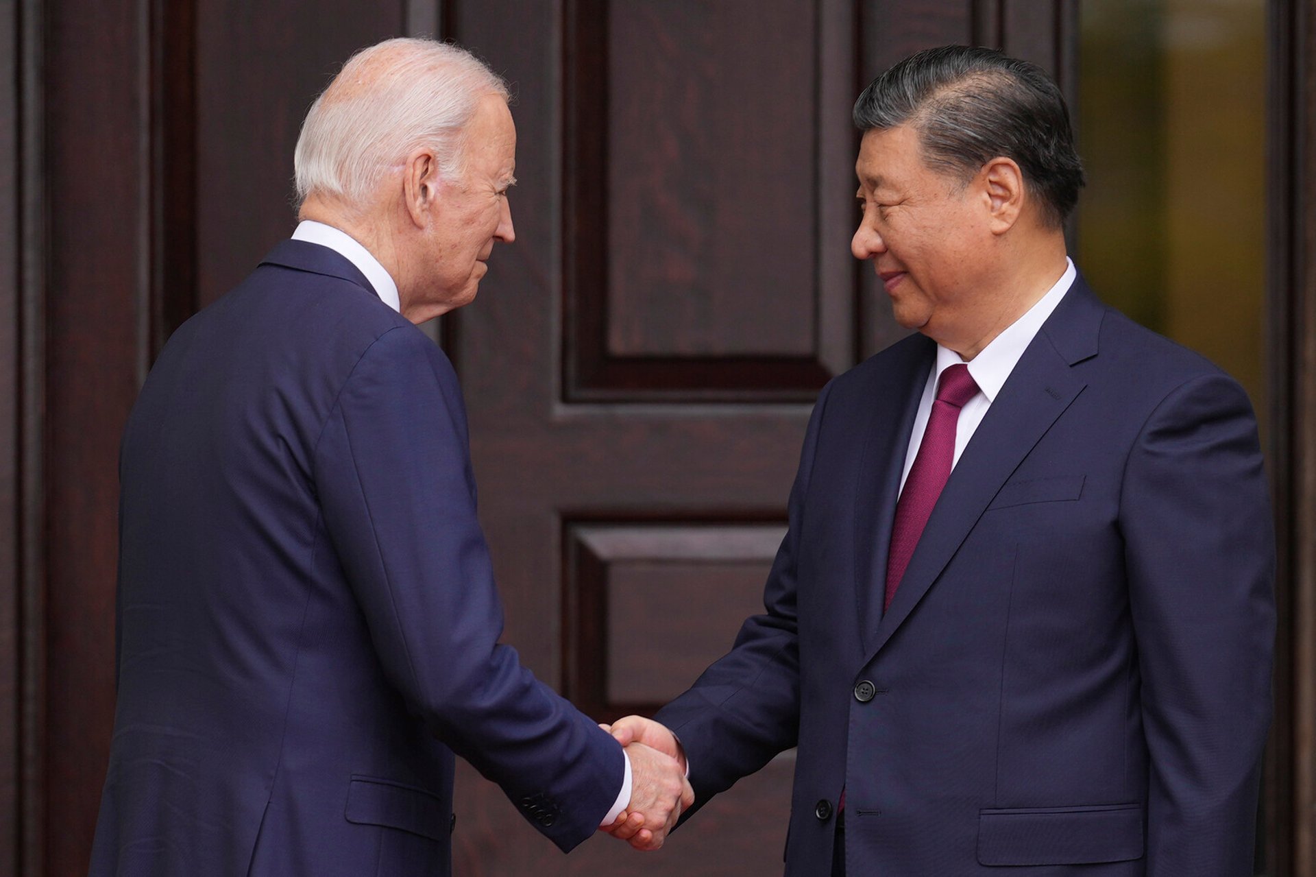 Biden and Xi meet in Peru