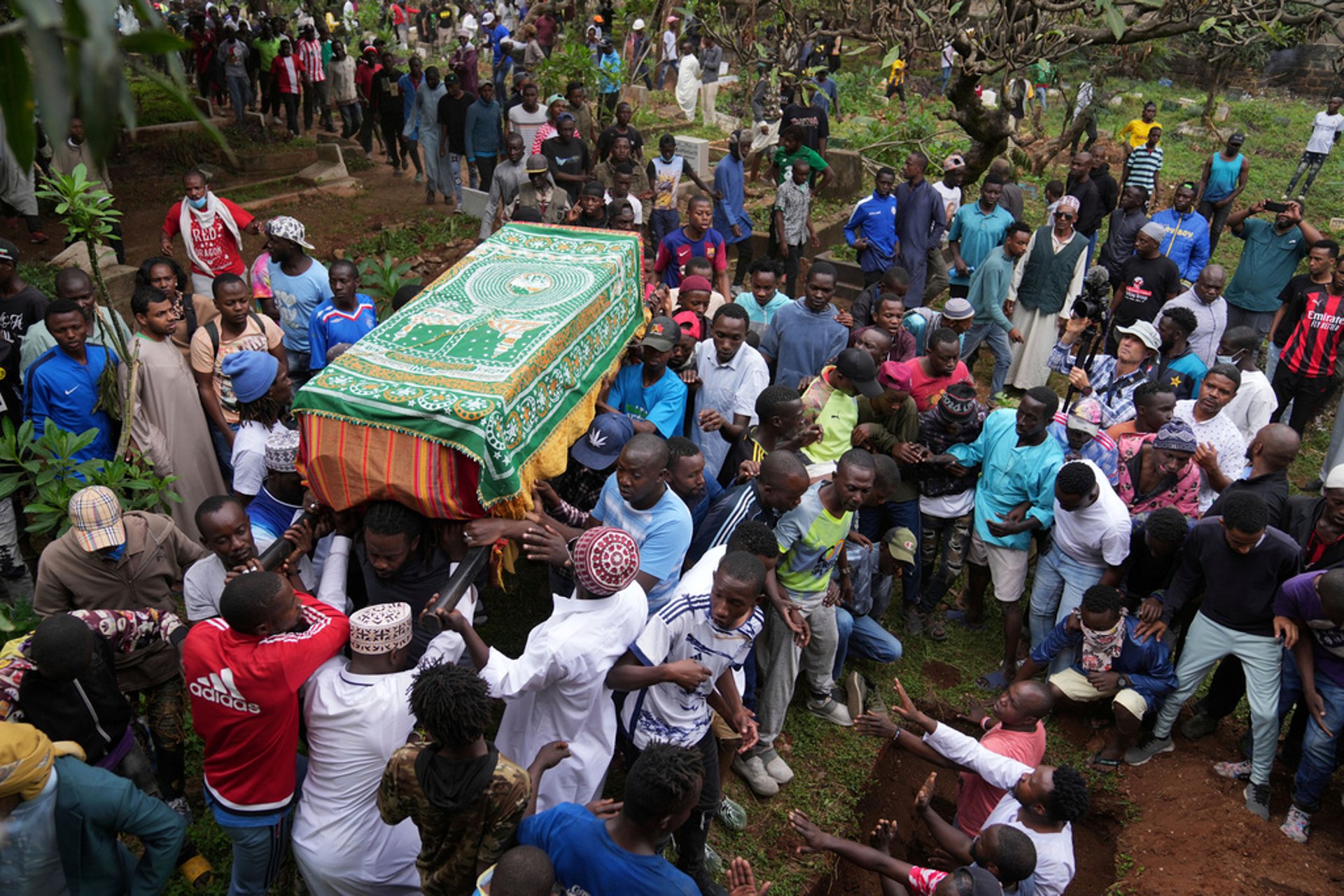 HRW: At Least 30 Killed in Kenya Protests