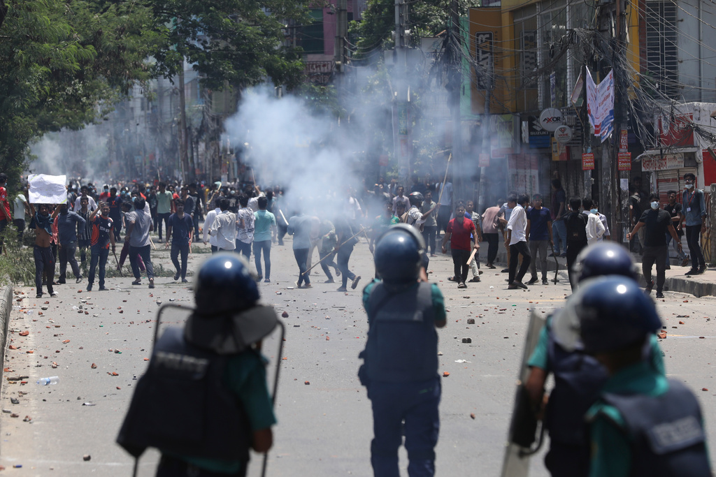 Death toll rises in Bangladesh protests