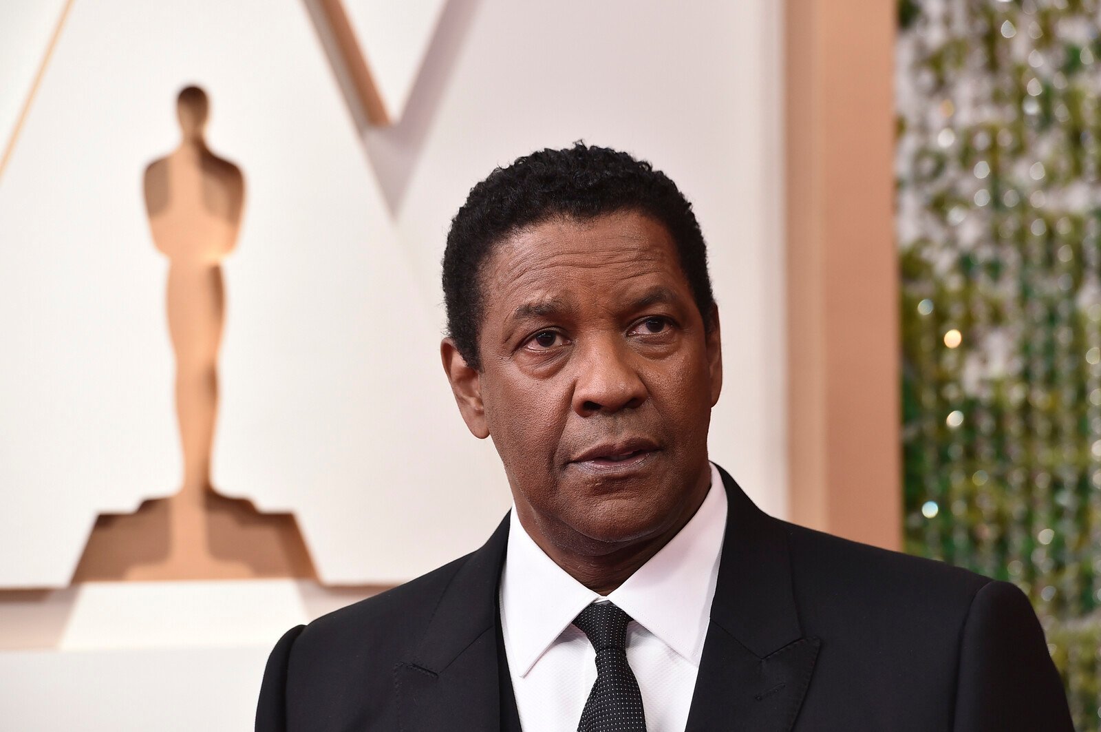 Denzel Washington sees the end