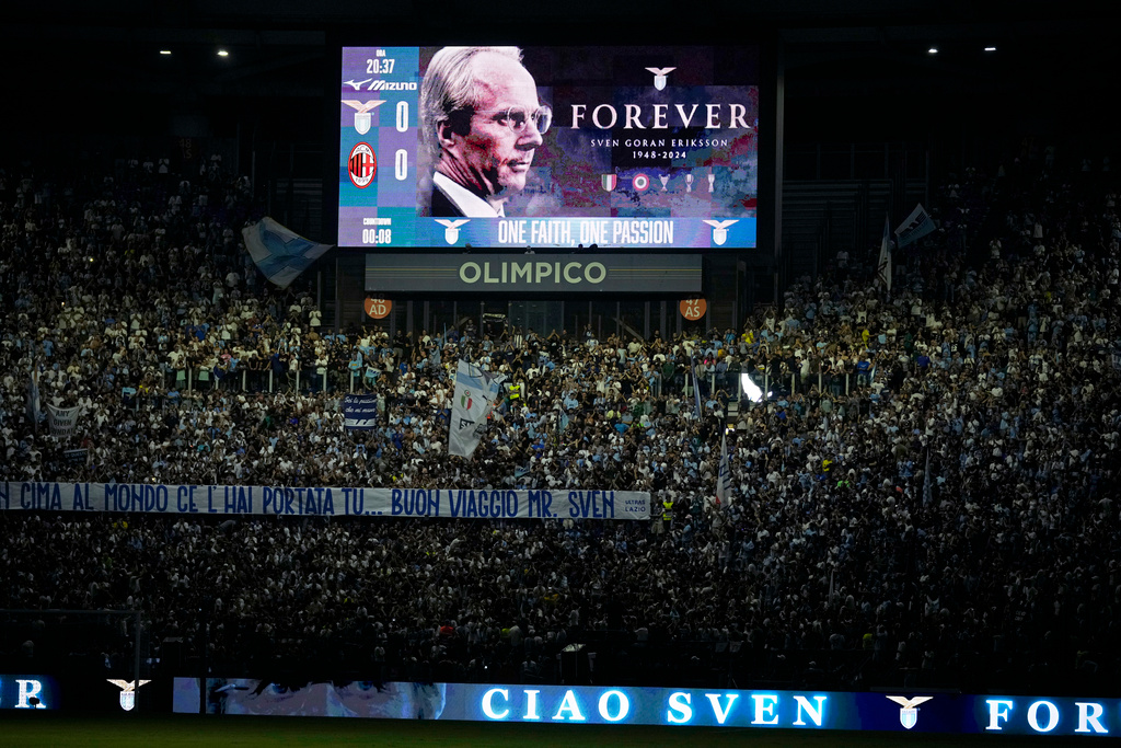 Sven-Göran Eriksson was honored at the Olympic Stadium in Rome