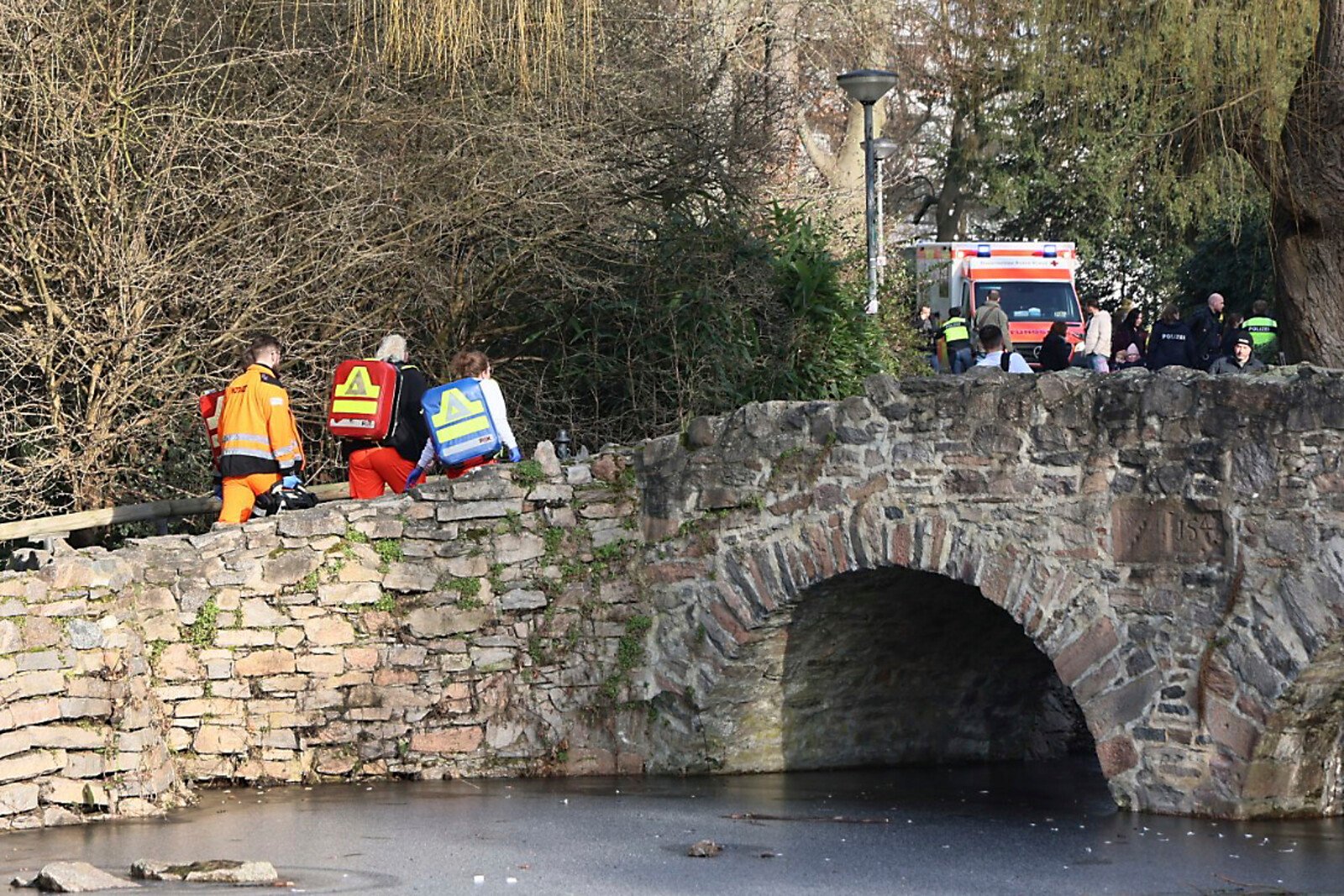 Two-year-old killed in knife attack in German park