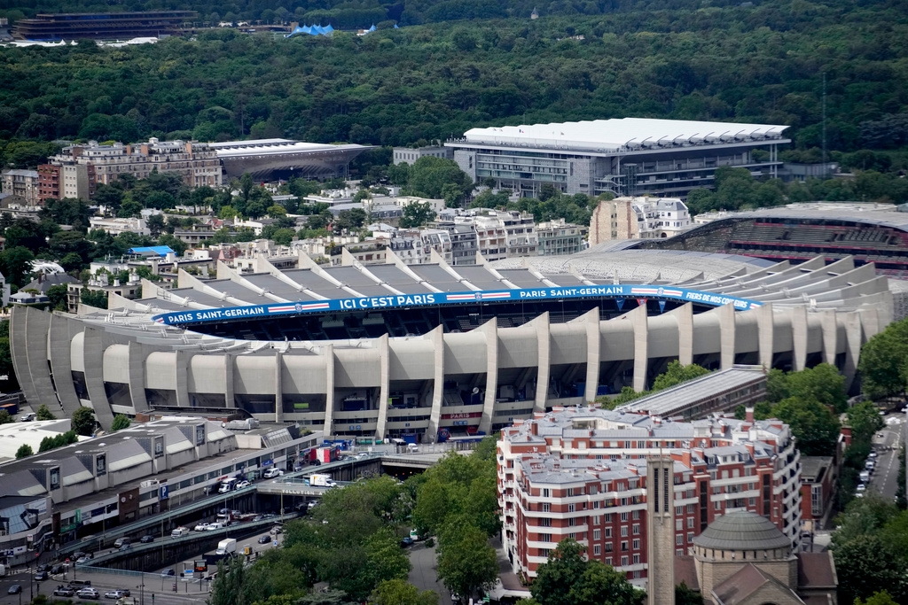 Bomb Alert in Paris Ahead of Israel's Olympic Match