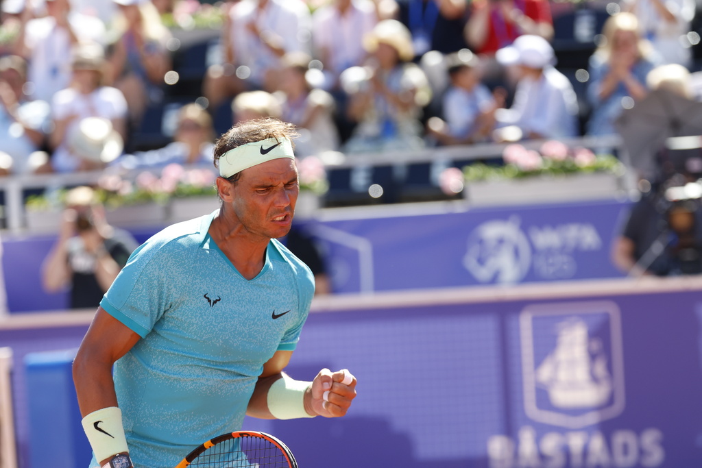 Nadal withdraws from doubles after securing a spot in the final: "Sorry"