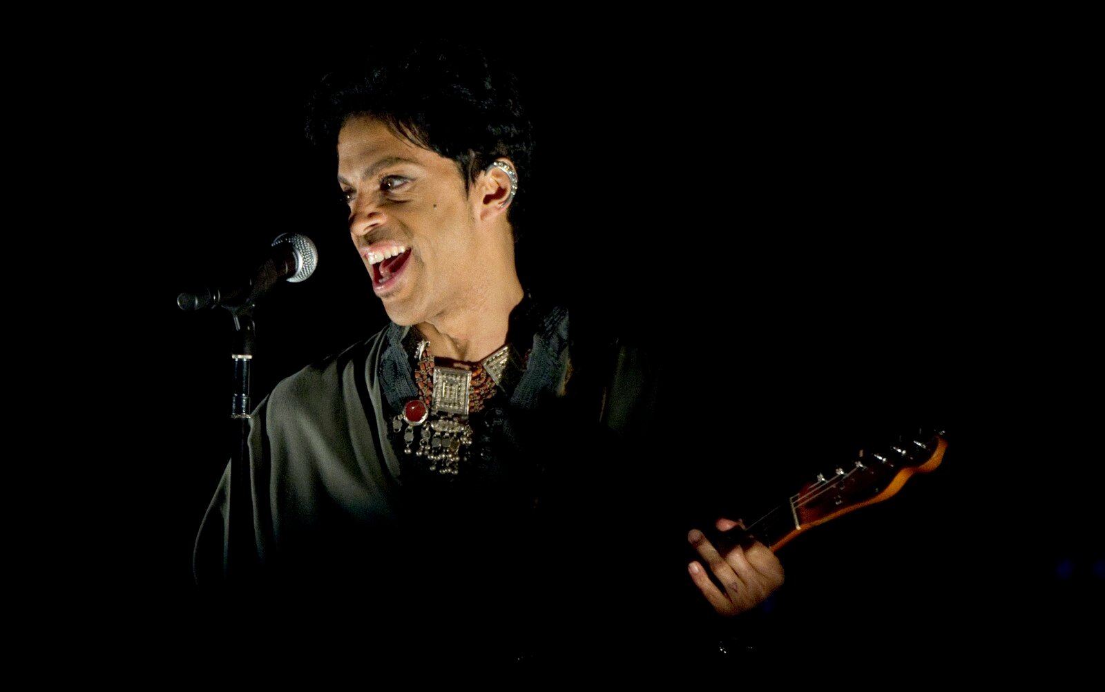 Netflix Withdraws Prince Documentary