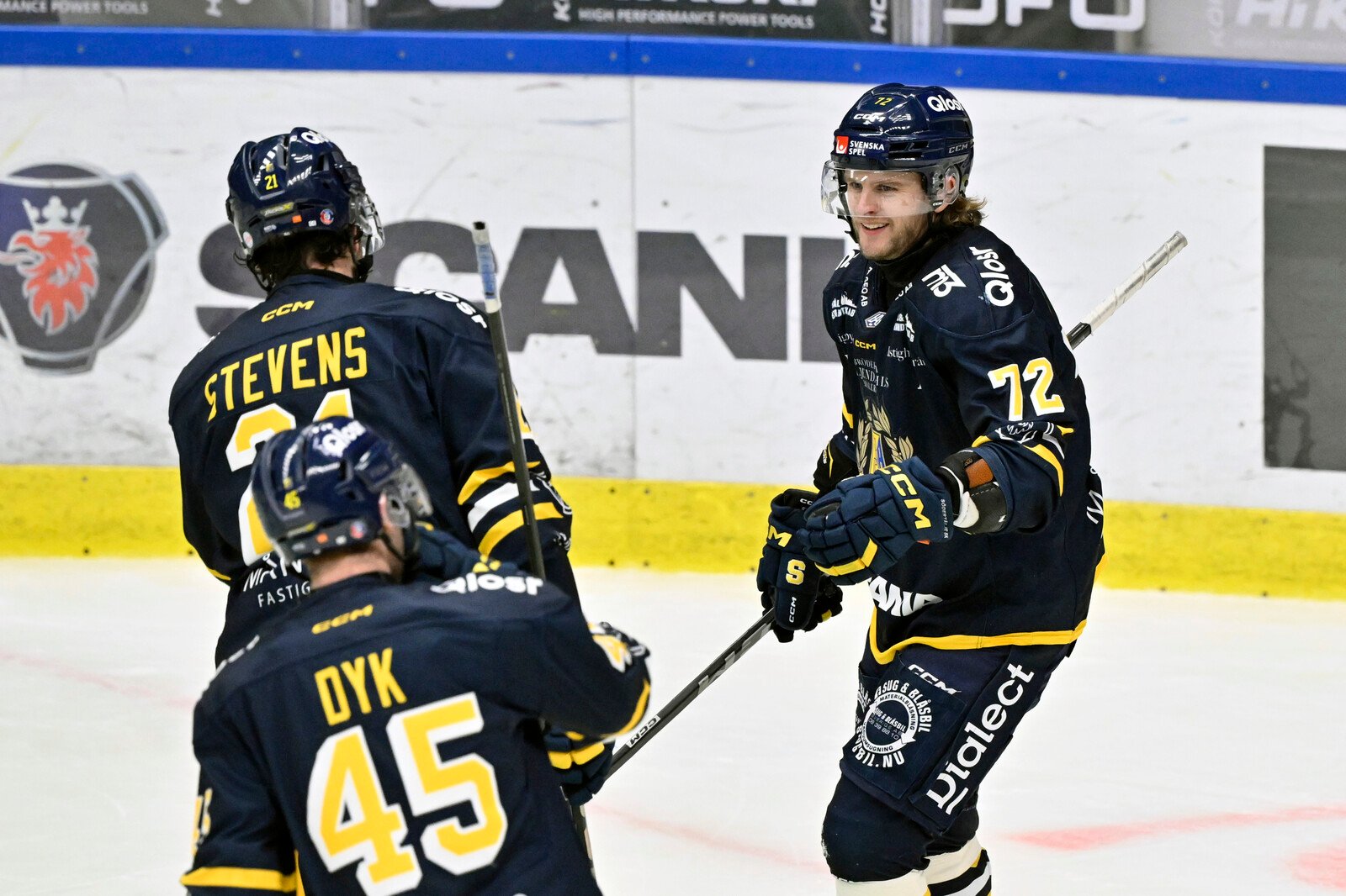 Södertälje first to blow away Björklöven